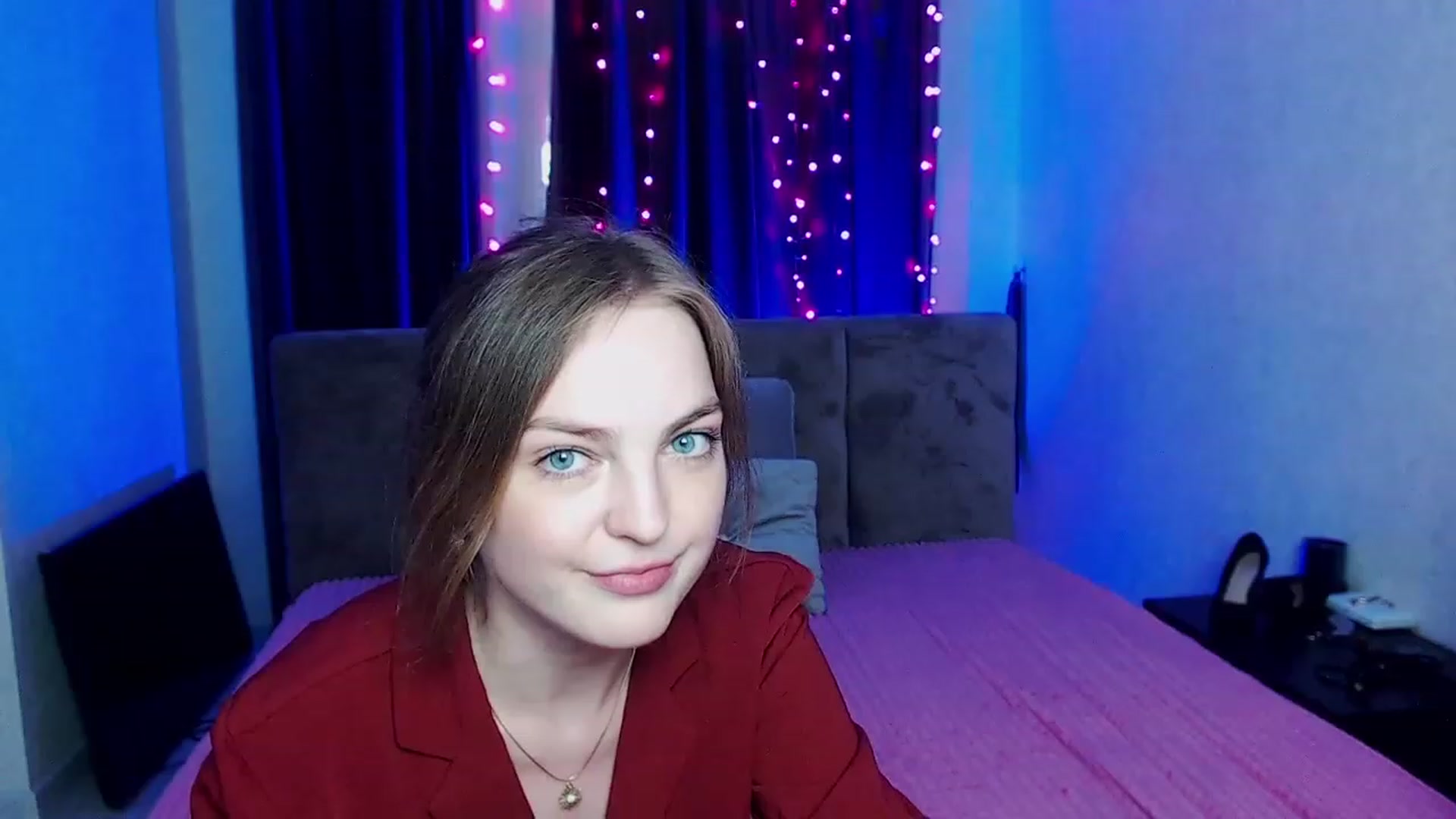 Gallery image thumbnail from Beauty_Mila9's myfreecams stream on, 06/19/2023, 12:41 image 18 of 20