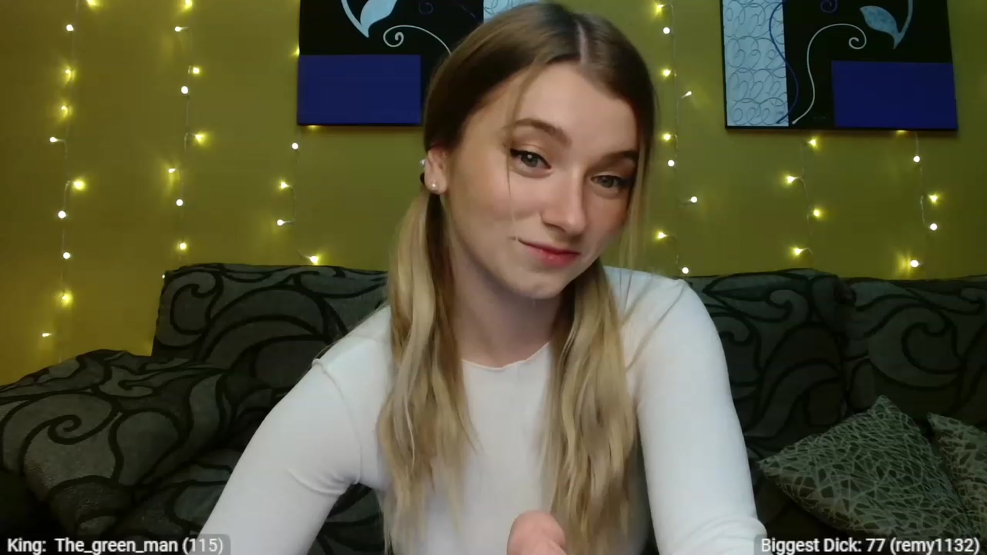 Gallery image thumbnail from Beauty_Milana's myfreecams stream on, 12/30/2022, 18:11 image 7 of 20