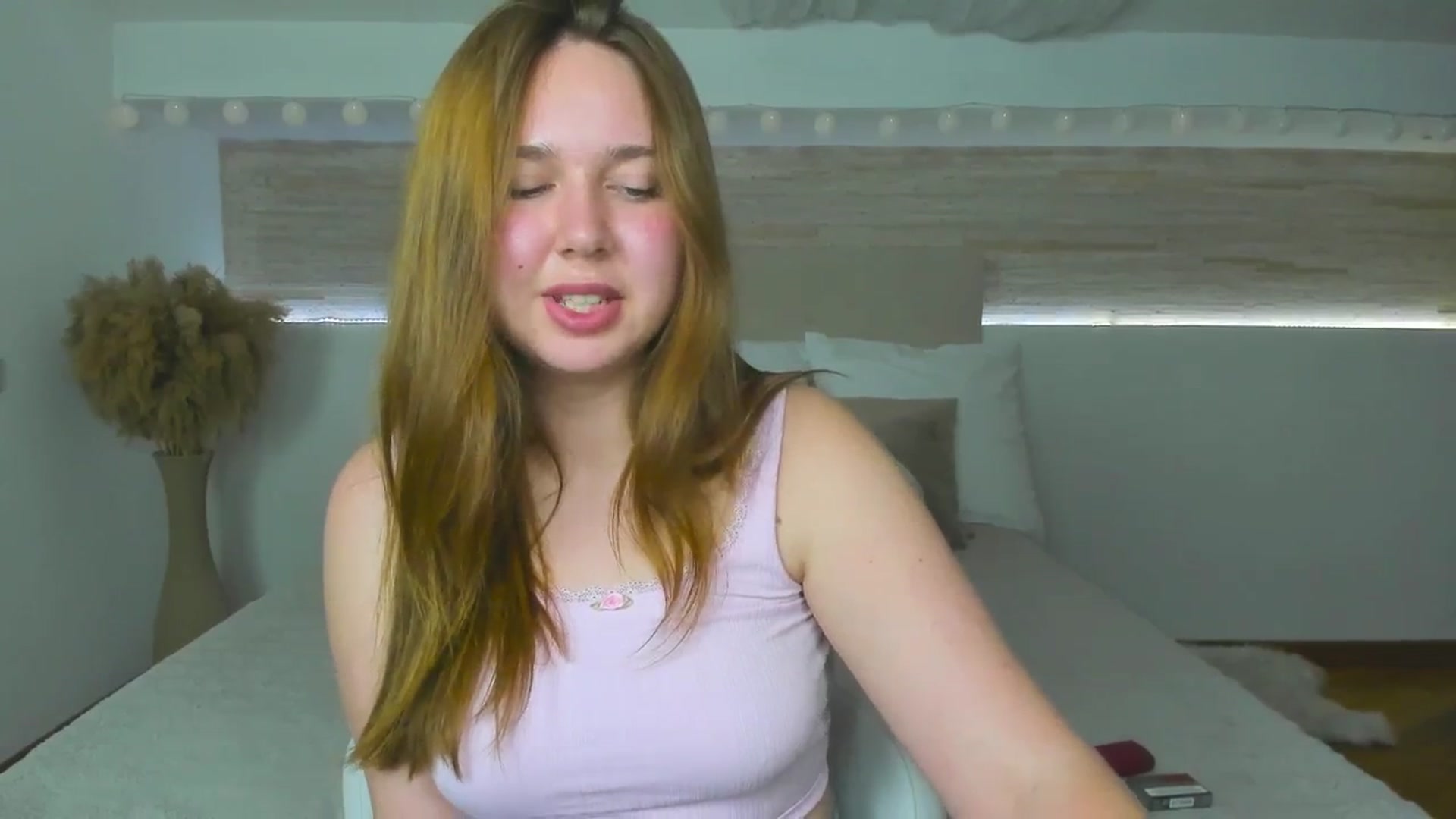 Gallery image thumbnail from Beauty_kitty's myfreecams stream on, 05/30/2025, 11:51 image 14 of 20
