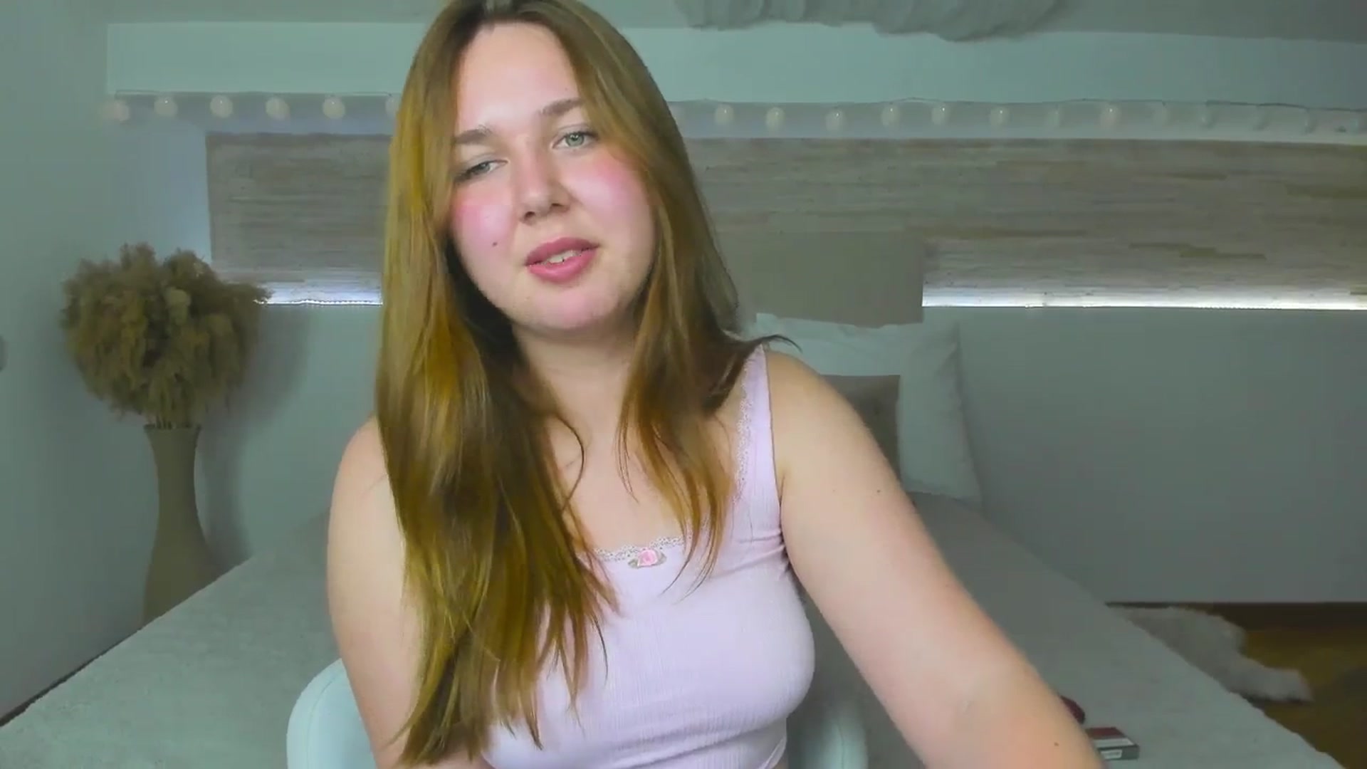 Gallery image thumbnail from Beauty_kitty's myfreecams stream on, 05/30/2025, 11:51 image 10 of 20