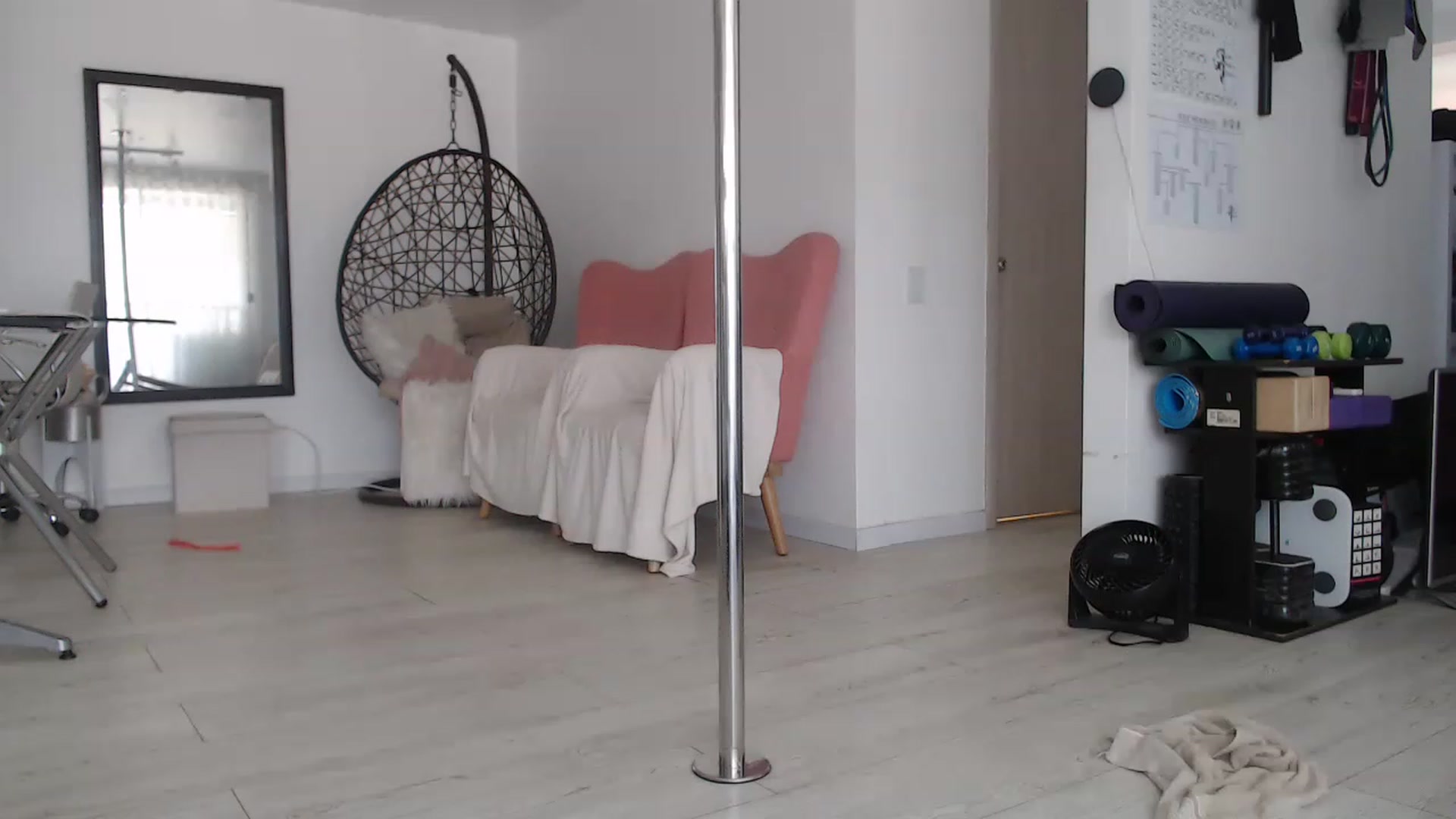 Gallery image thumbnail from Beauty_online's myfreecams stream on, 11/20/2022, 17:15 image 20 of 20