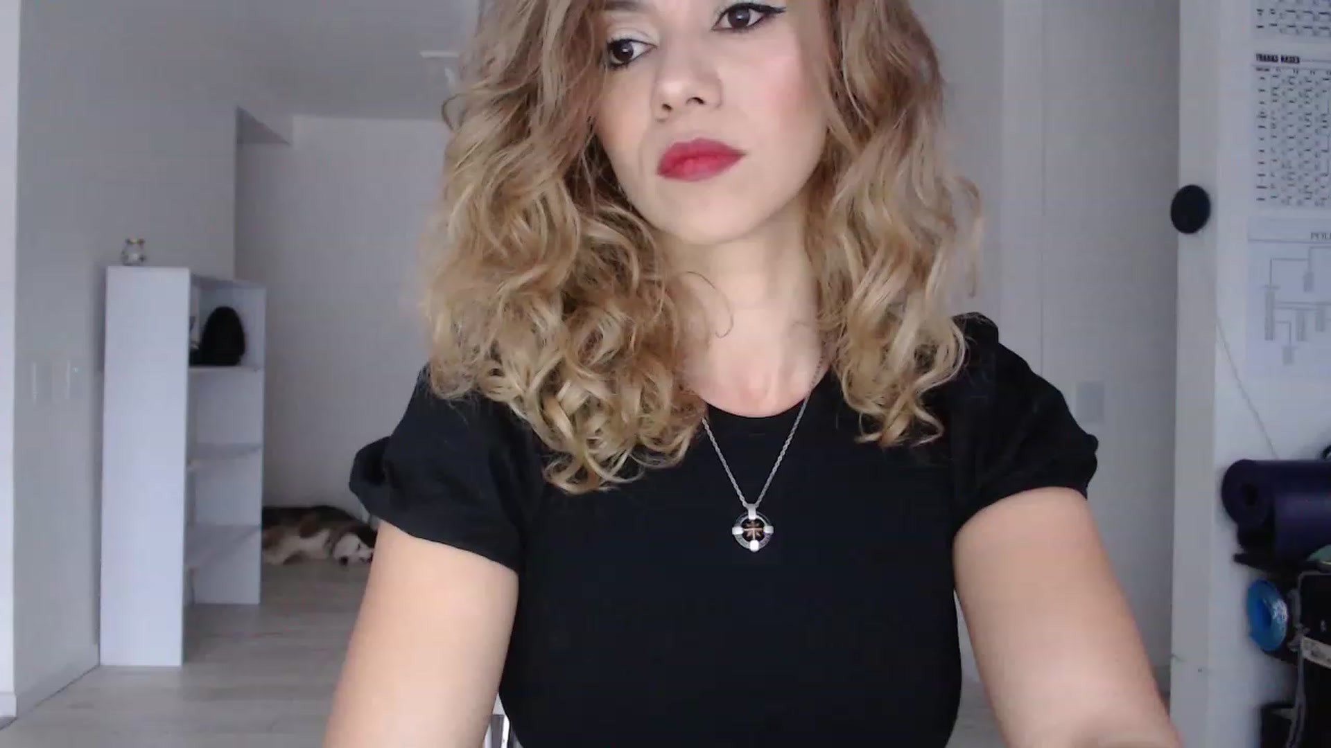 Gallery image thumbnail from Beauty_online's myfreecams stream on, 11/29/2022, 10:33 image 14 of 20