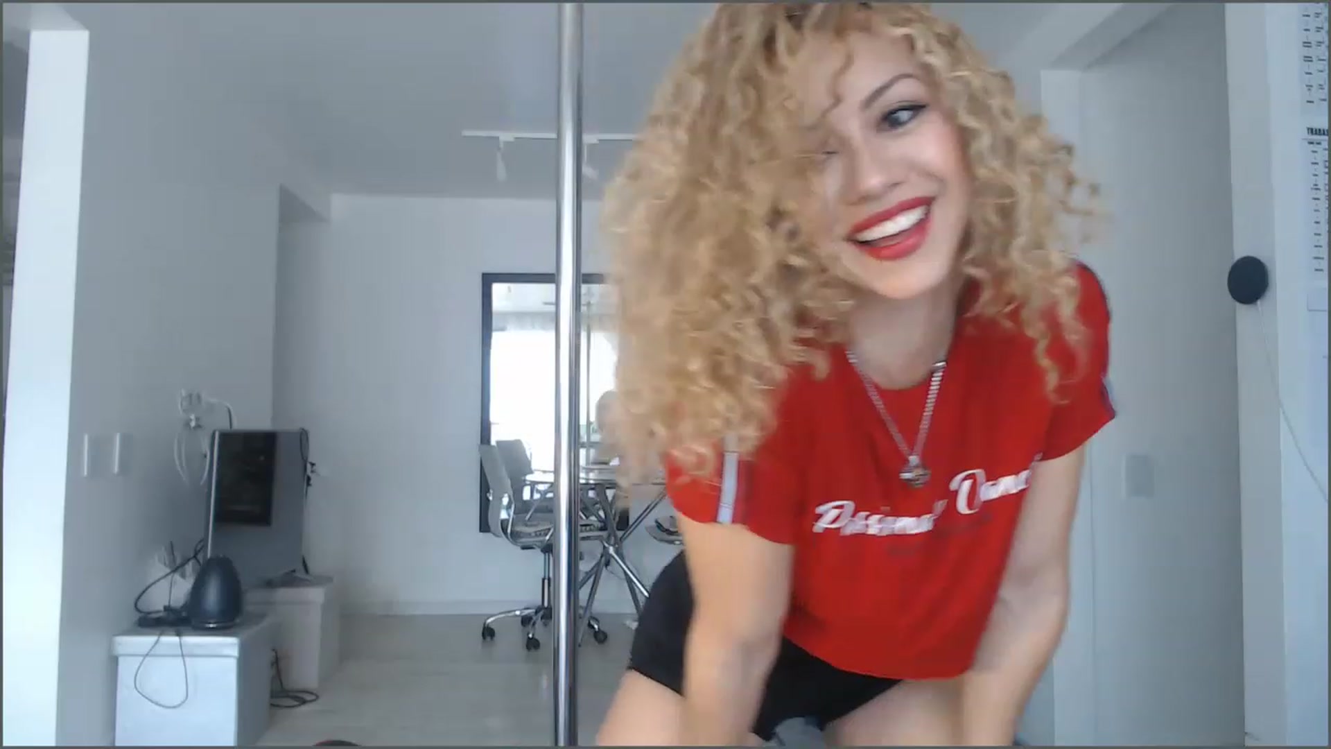 Gallery image thumbnail from Beauty_online's myfreecams stream on, 01/02/2023, 19:12 image 7 of 20