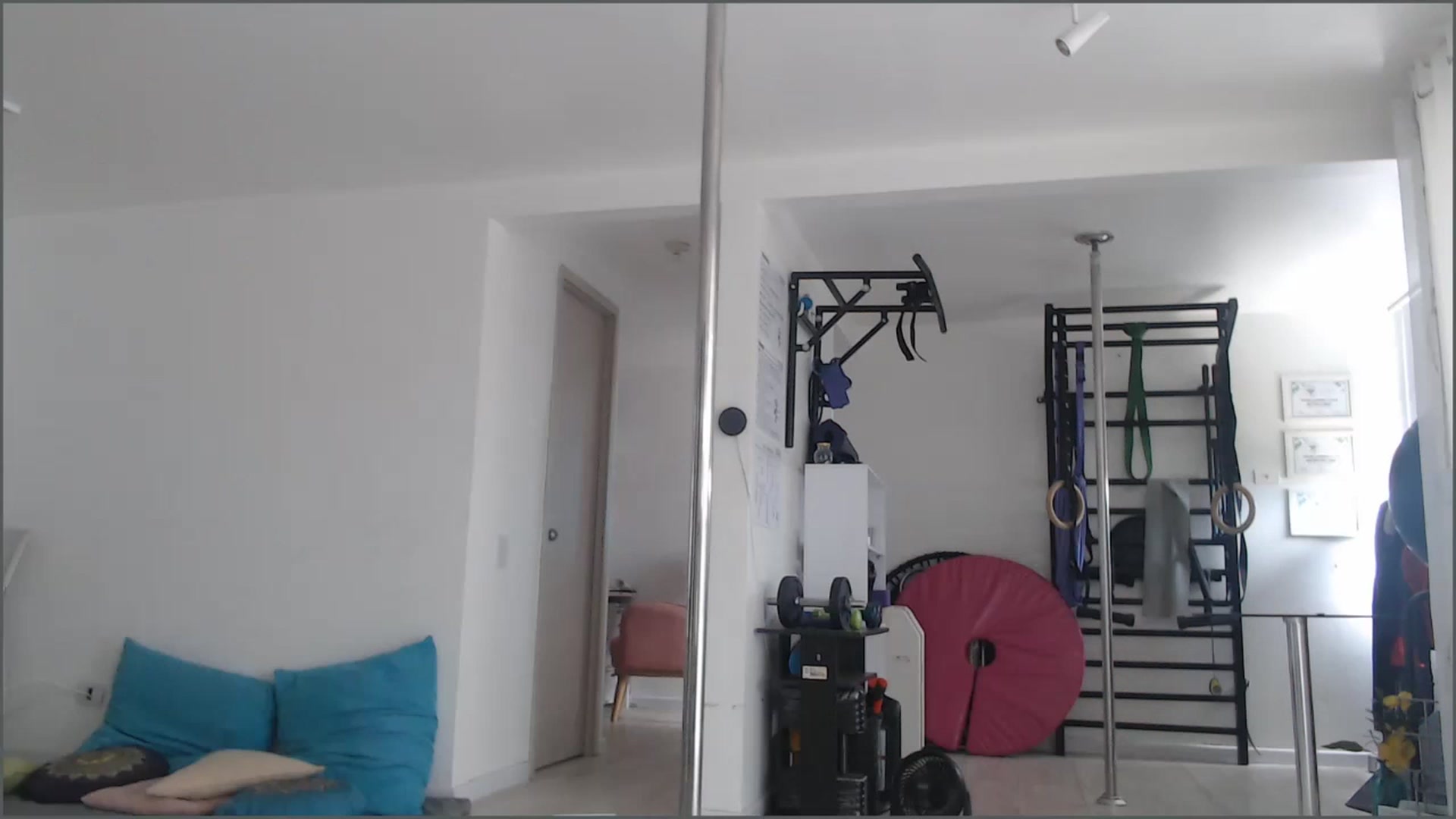 Gallery image thumbnail from Beauty_online's myfreecams stream on, 01/09/2023, 19:16 image 3 of 20