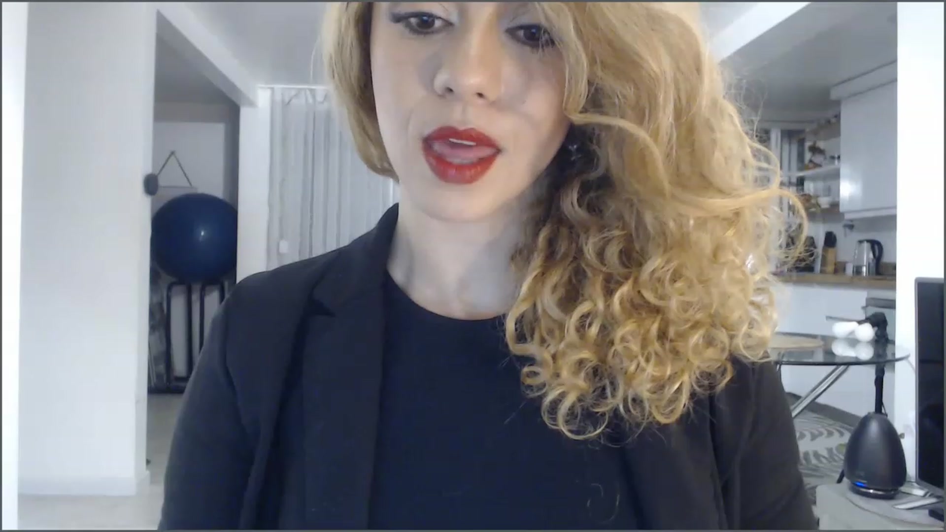 Gallery image thumbnail from Beauty_online's myfreecams stream on, 01/27/2023, 24:41 image 9 of 20