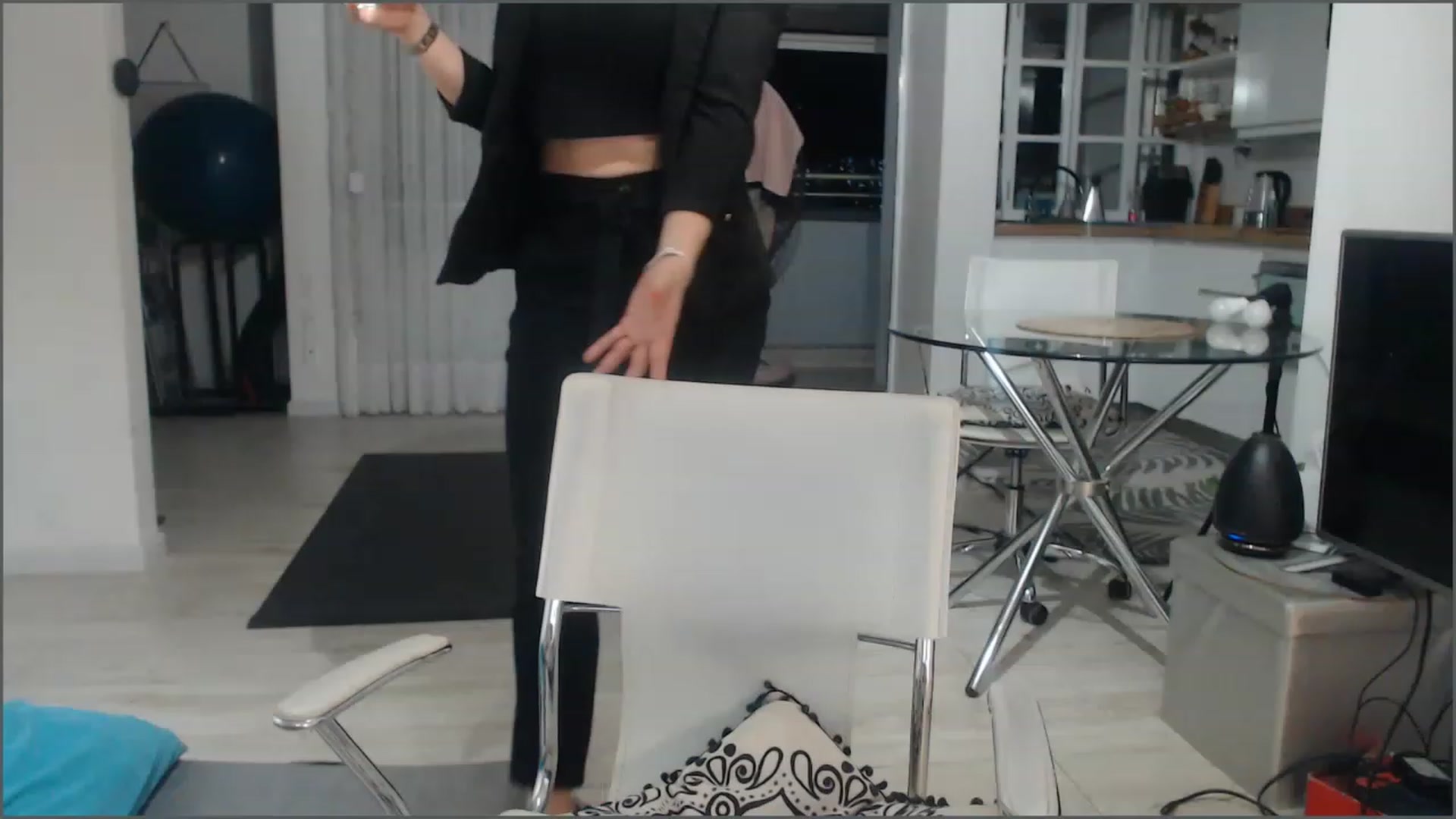 Gallery image thumbnail from Beauty_online's myfreecams stream on, 01/27/2023, 24:41 image 4 of 20