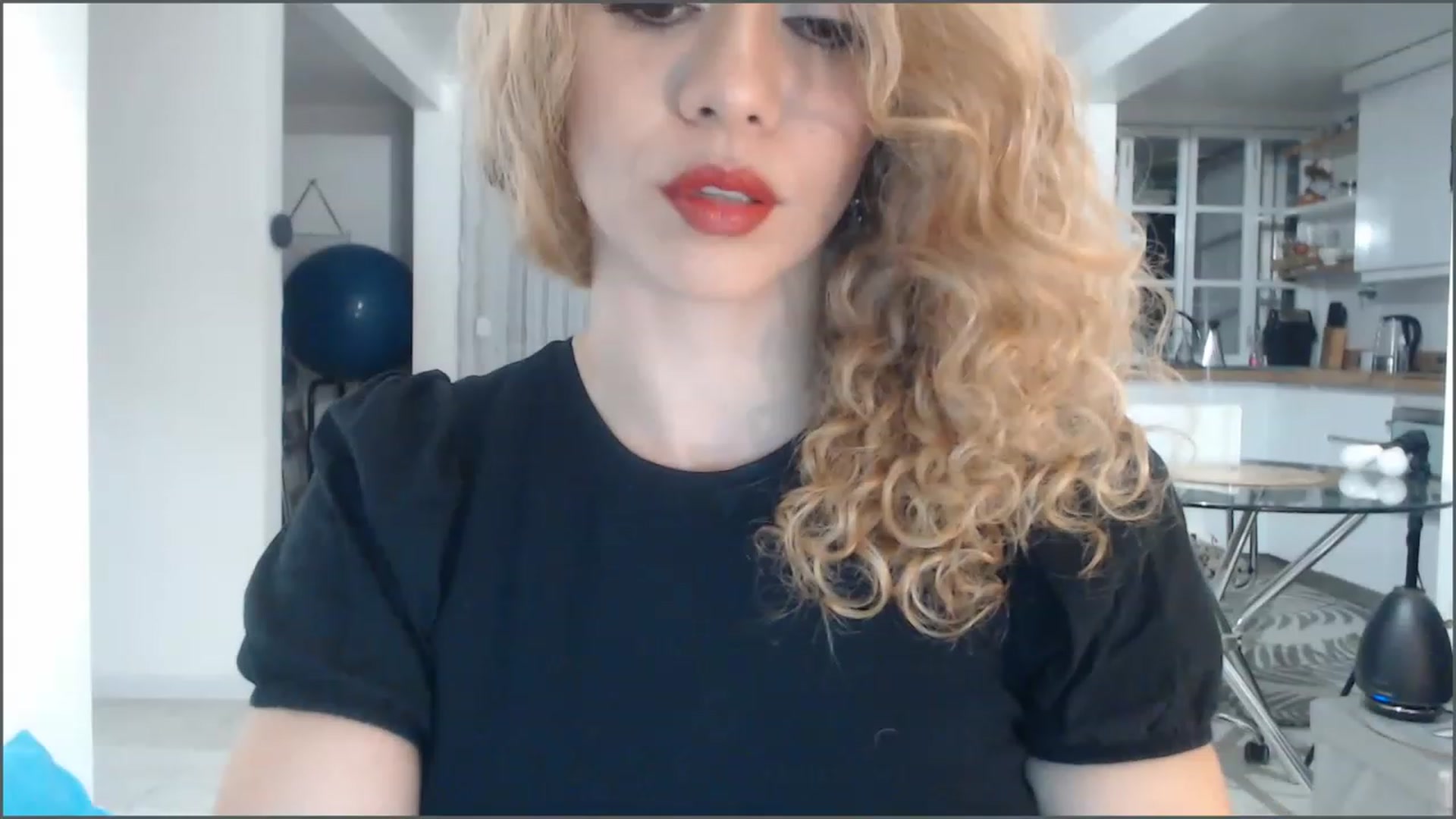 Gallery image thumbnail from Beauty_online's myfreecams stream on, 01/27/2023, 01:46 image 2 of 20