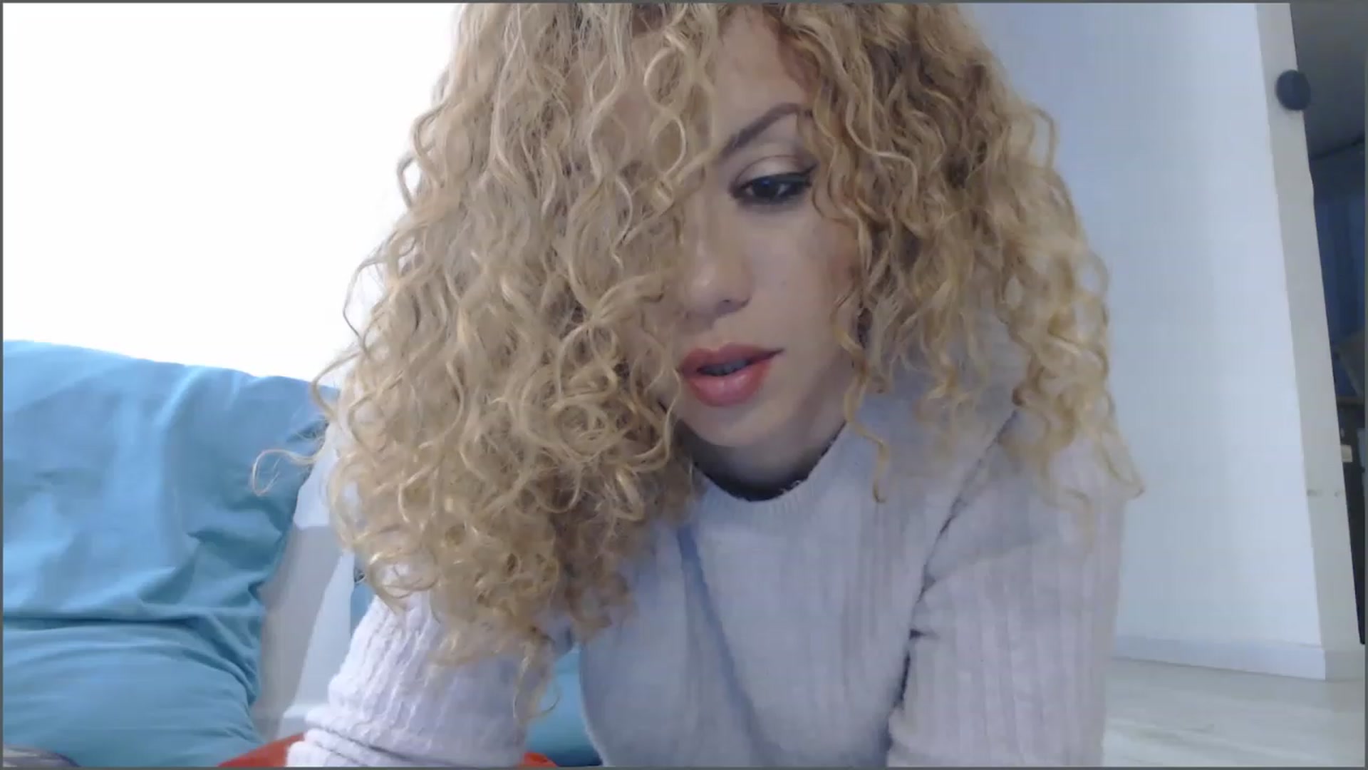 Gallery image thumbnail from Beauty_online's myfreecams stream on, 02/08/2023, 02:00 image 17 of 20