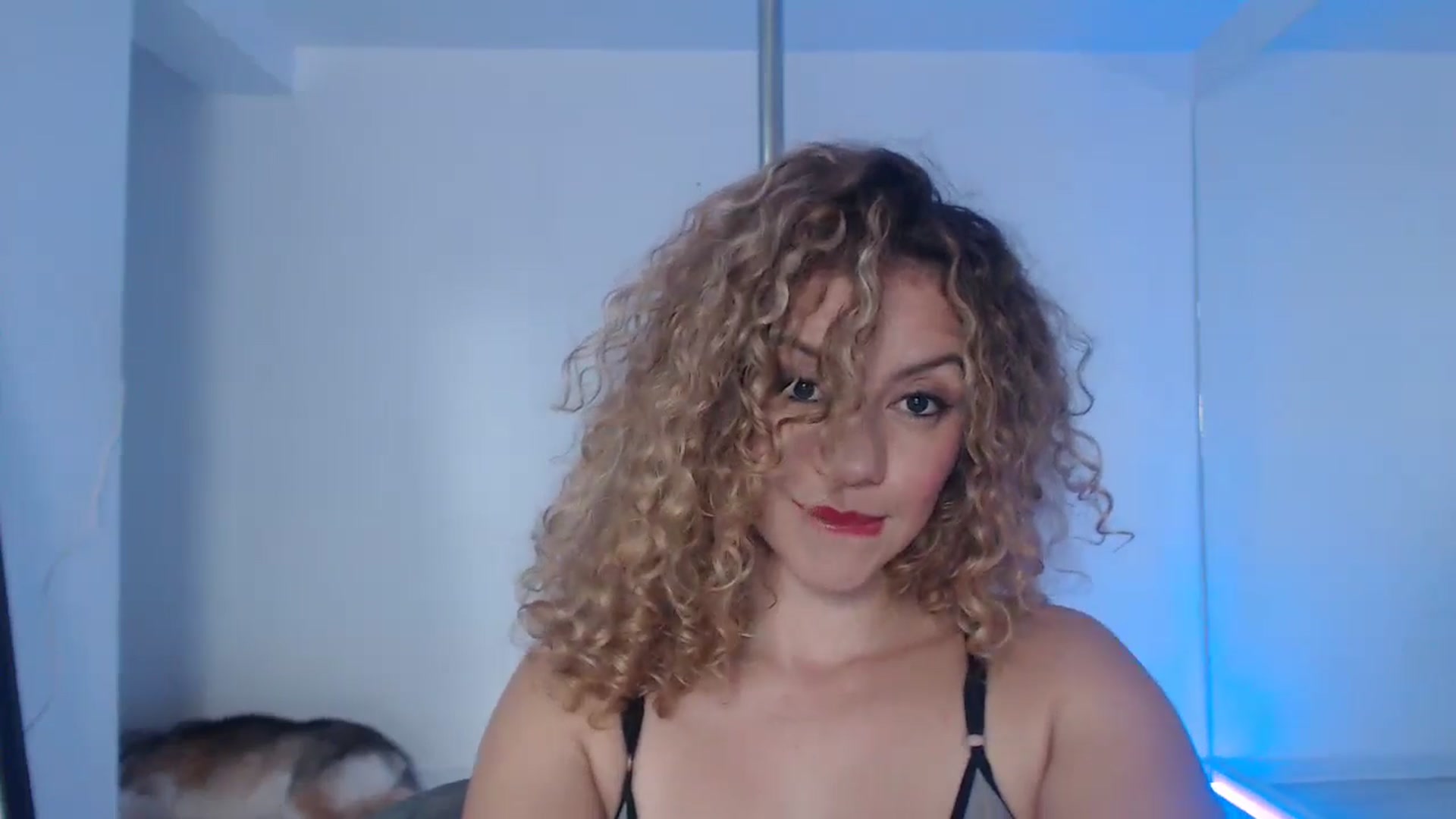 Gallery image thumbnail from Beauty_online's myfreecams stream on, 06/20/2024, 02:42 image 7 of 20