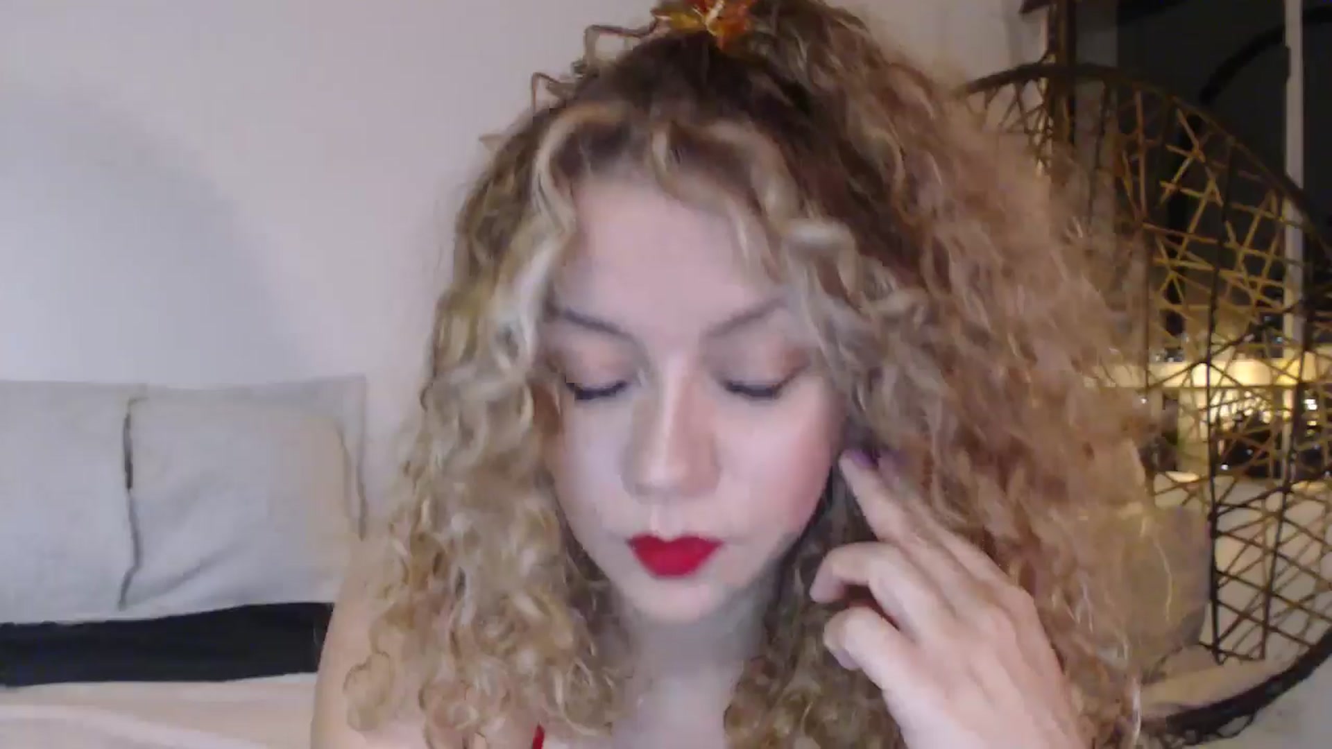 Gallery image thumbnail from Beauty_online's myfreecams stream on, 07/05/2024, 02:40 image 15 of 20