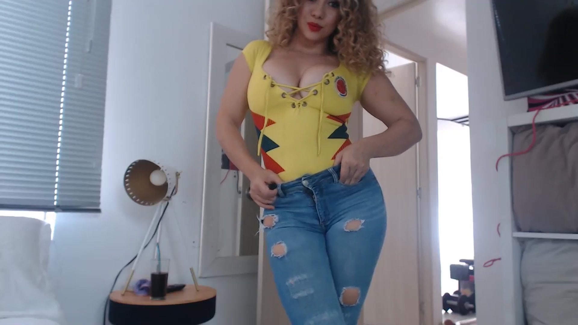 Gallery image thumbnail from Beauty_online's myfreecams stream on, 07/14/2024, 22:10 image 3 of 20