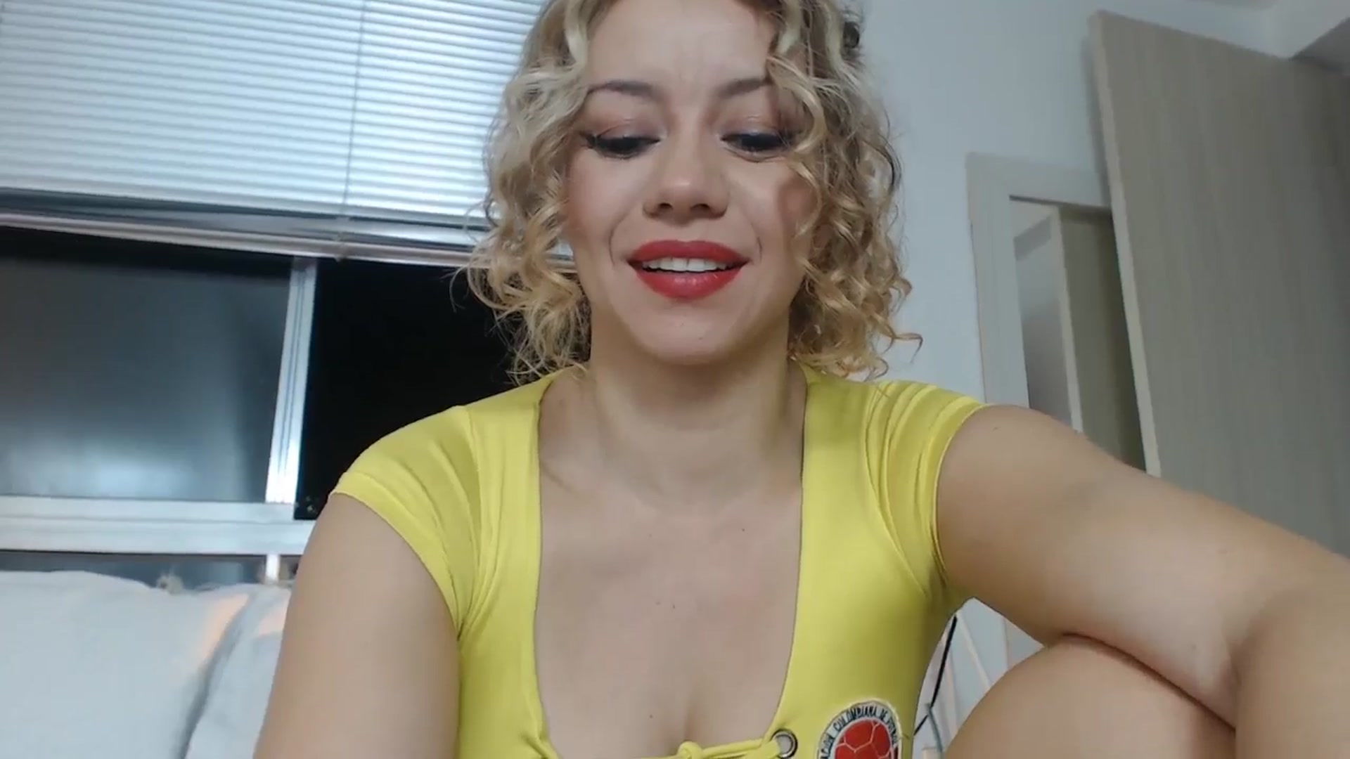 Gallery image thumbnail from Beauty_online's myfreecams stream on, 07/15/2024, 03:05 image 9 of 20