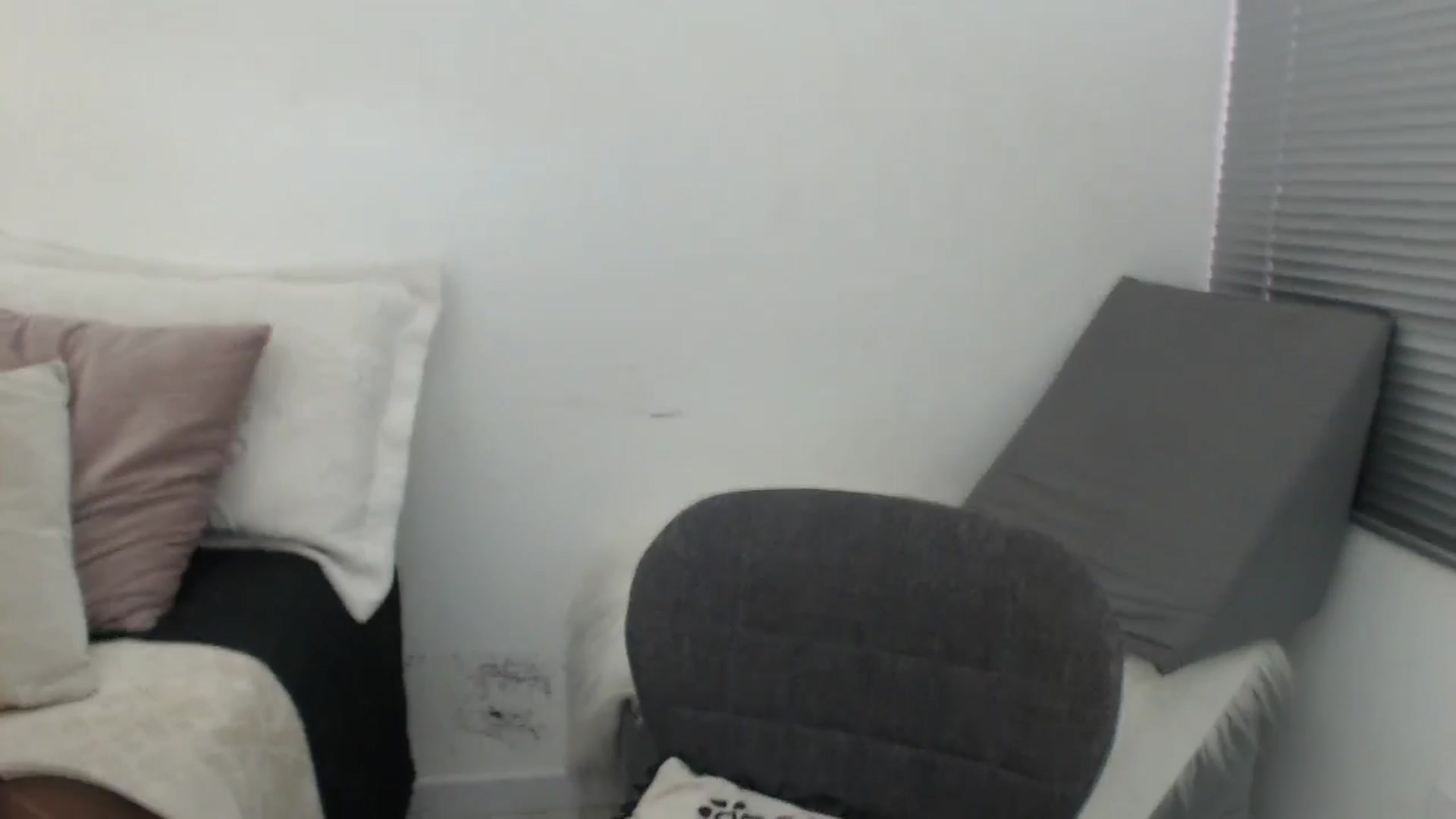 Gallery image thumbnail from Beauty_online's myfreecams stream on, 12/12/2024, 22:48 image 19 of 20
