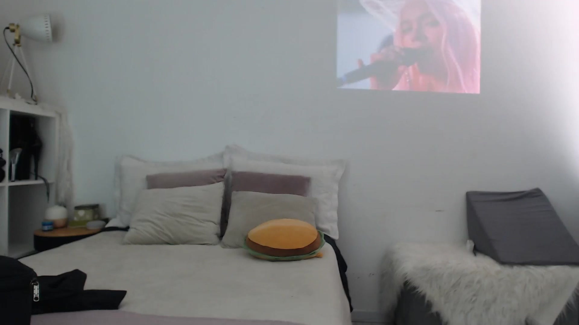 Gallery image thumbnail from Beauty_online's myfreecams stream on, 12/31/2024, 20:38 image 7 of 20