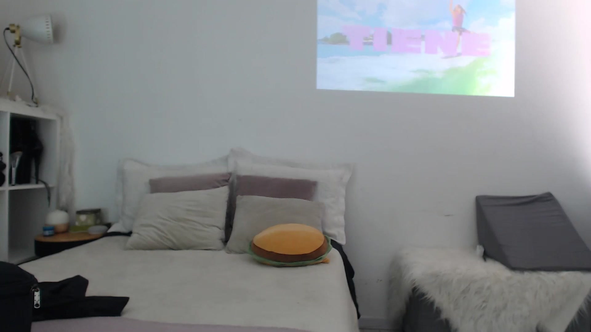 Gallery image thumbnail from Beauty_online's myfreecams stream on, 12/31/2024, 20:38 image 12 of 20