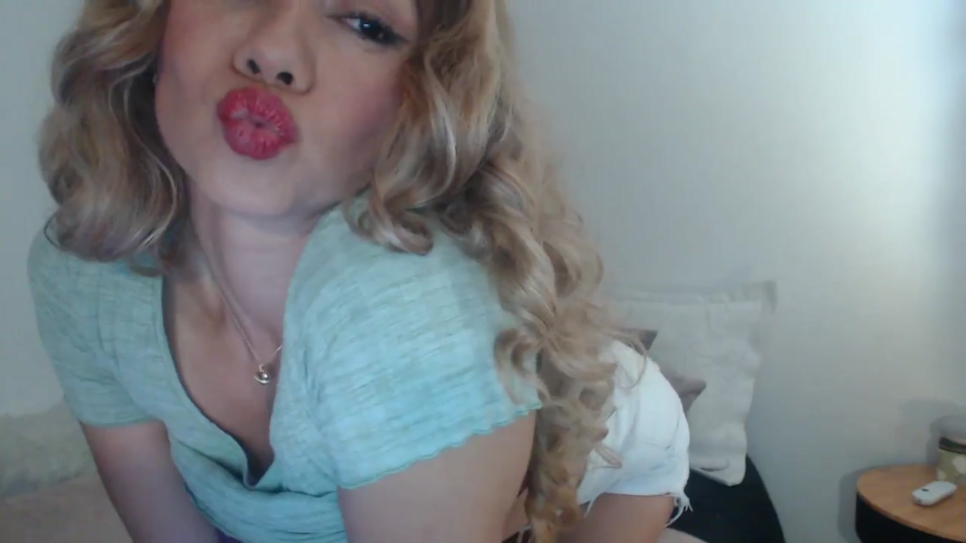Gallery image thumbnail from Beauty_online's myfreecams stream on, 06/14/2025, 22:58 image 5 of 20
