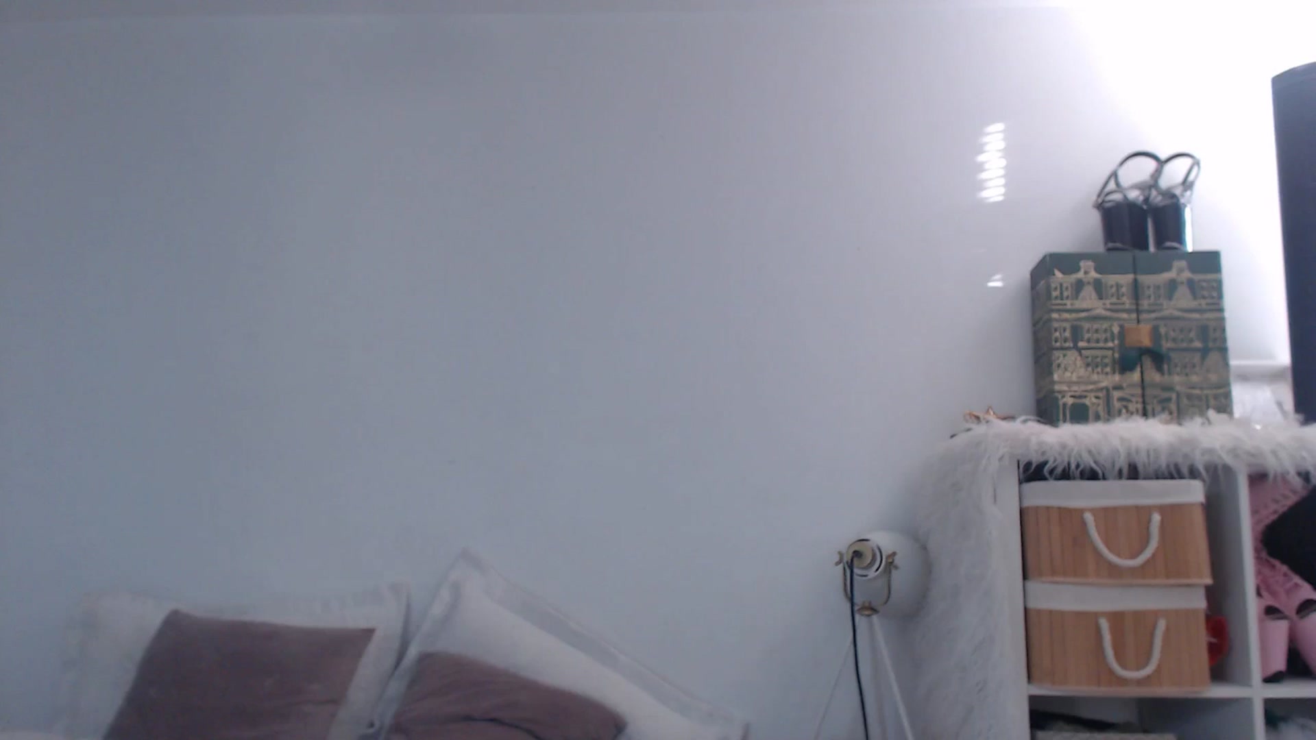 Gallery image thumbnail from Beauty_online's myfreecams stream on, 06/18/2025, 22:57 image 14 of 20