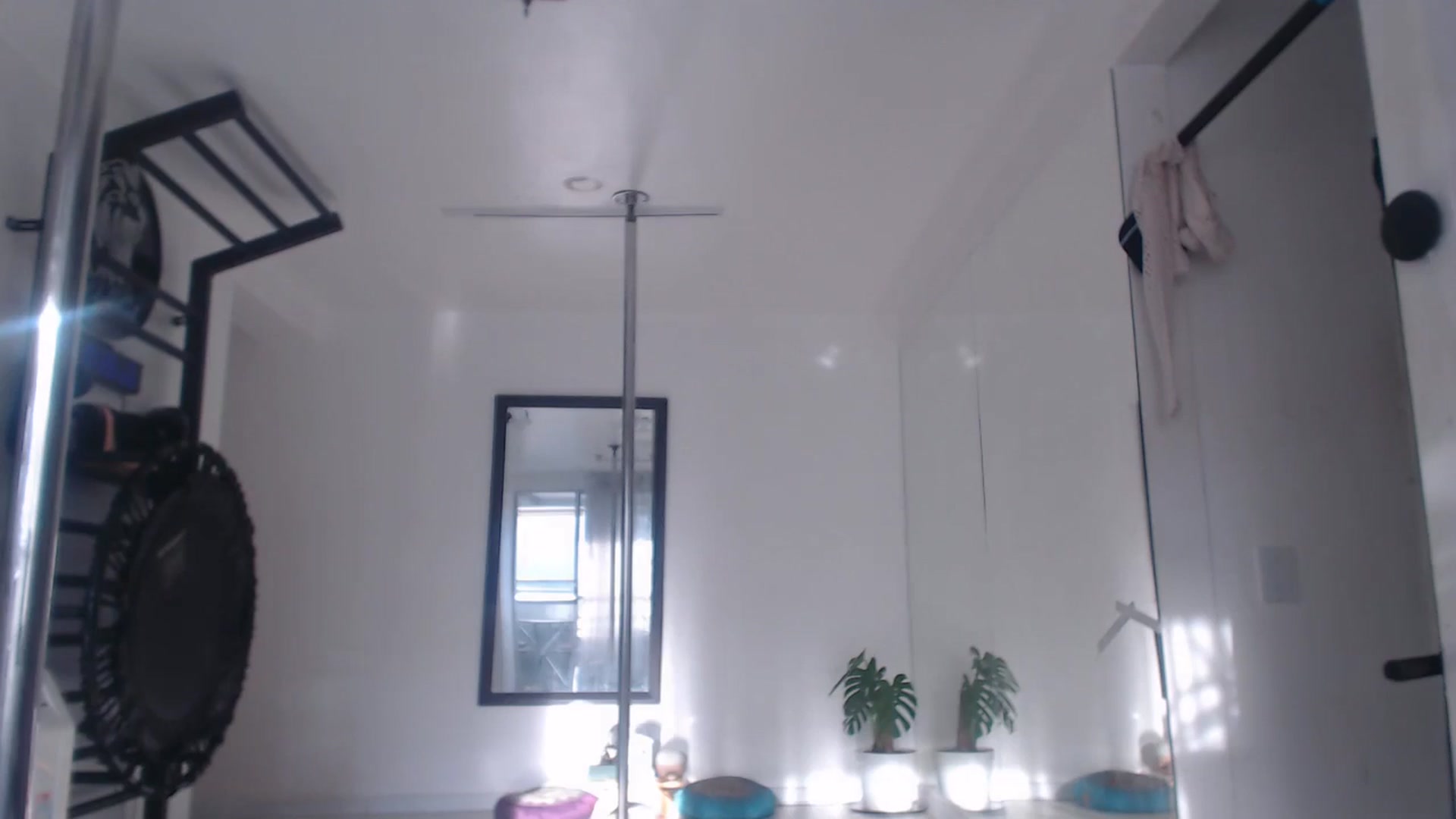 Gallery image thumbnail from Beauty_online's myfreecams stream on, 06/18/2025, 22:57 image 15 of 20