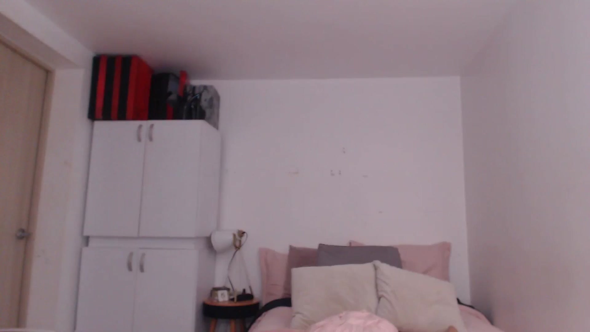 Gallery image thumbnail from Beauty_online's myfreecams stream on, 06/28/2025, 16:51 image 11 of 20