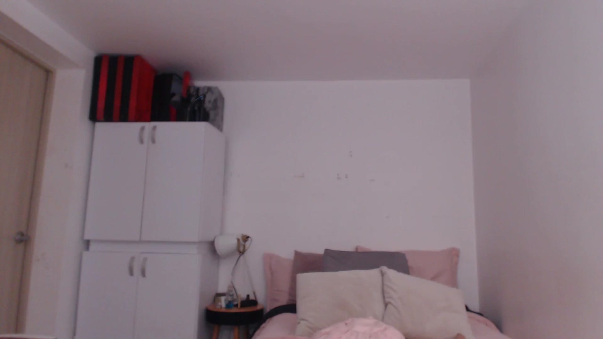 Gallery image thumbnail from Beauty_online's myfreecams stream on, 06/28/2025, 16:51 image 8 of 20