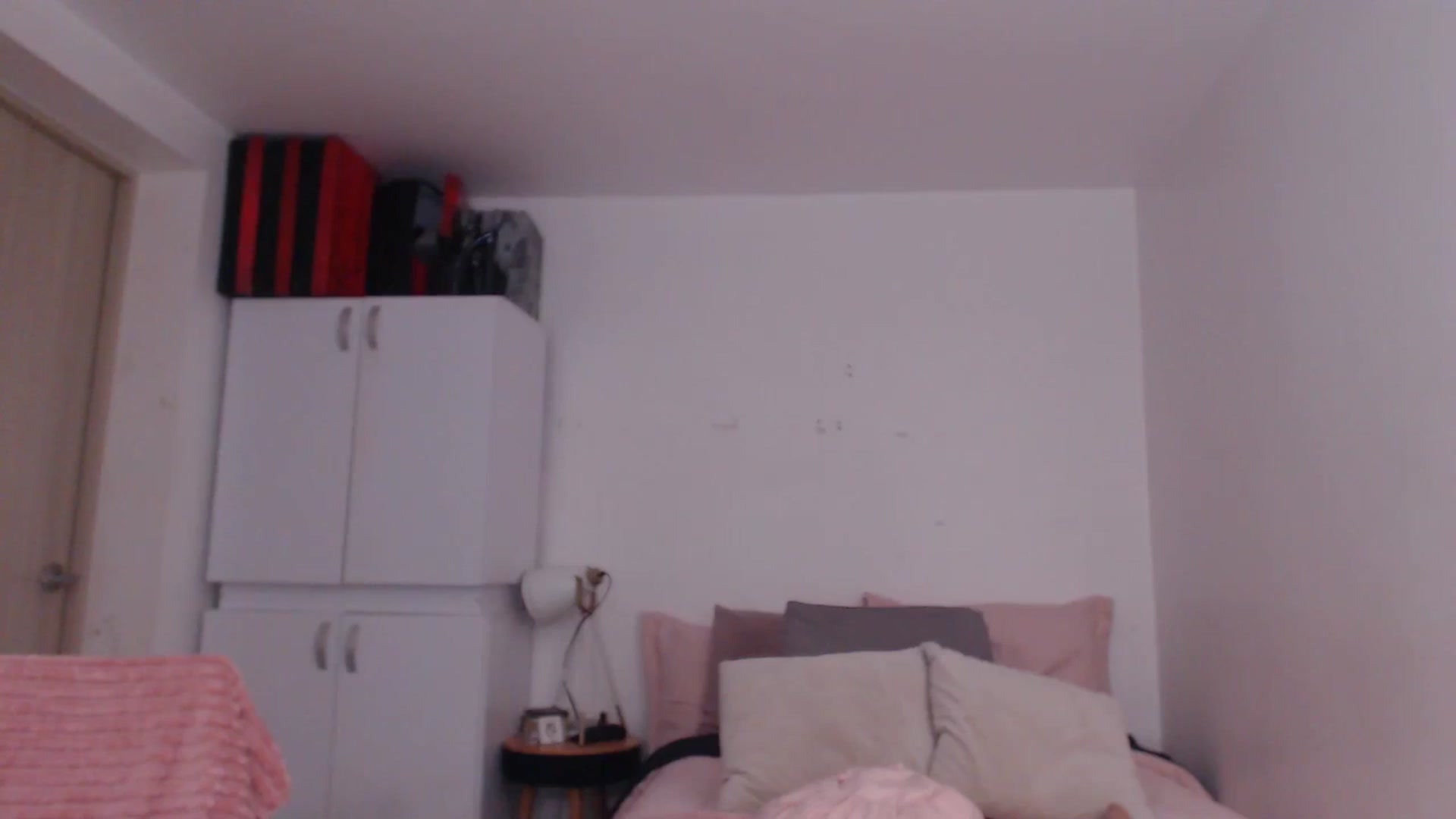 Gallery image thumbnail from Beauty_online's myfreecams stream on, 06/28/2025, 16:51 image 13 of 20