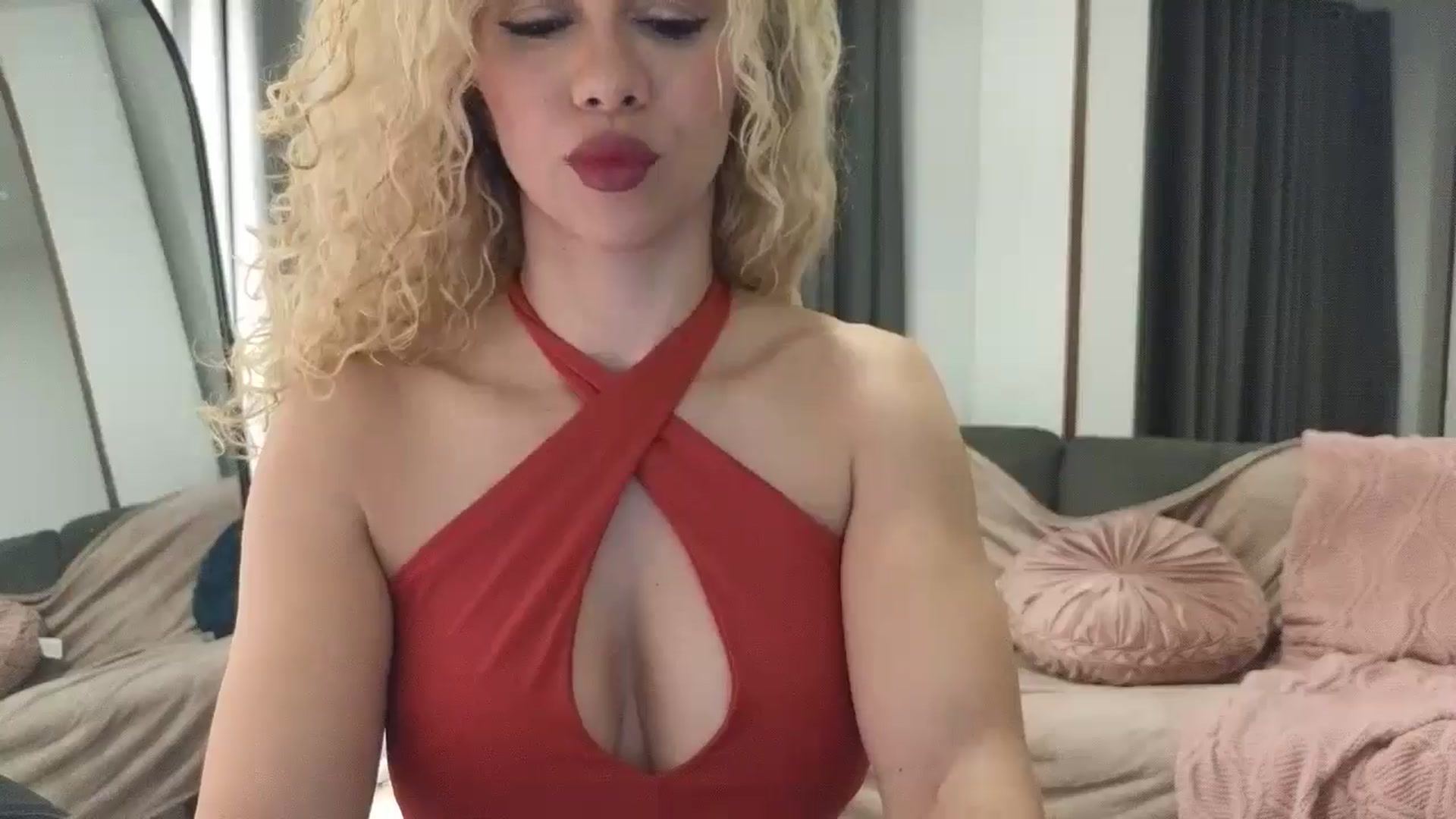 Gallery image thumbnail from Beauty_online's myfreecams stream on, 04/24/2026, 24:02 image 17 of 20