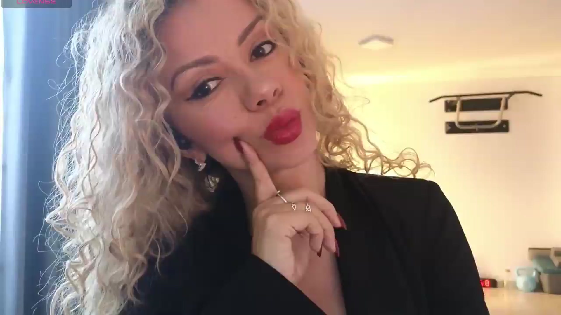 Gallery image thumbnail from Beauty_online's myfreecams stream on, 05/11/2026, 13:30 image 1 of 20