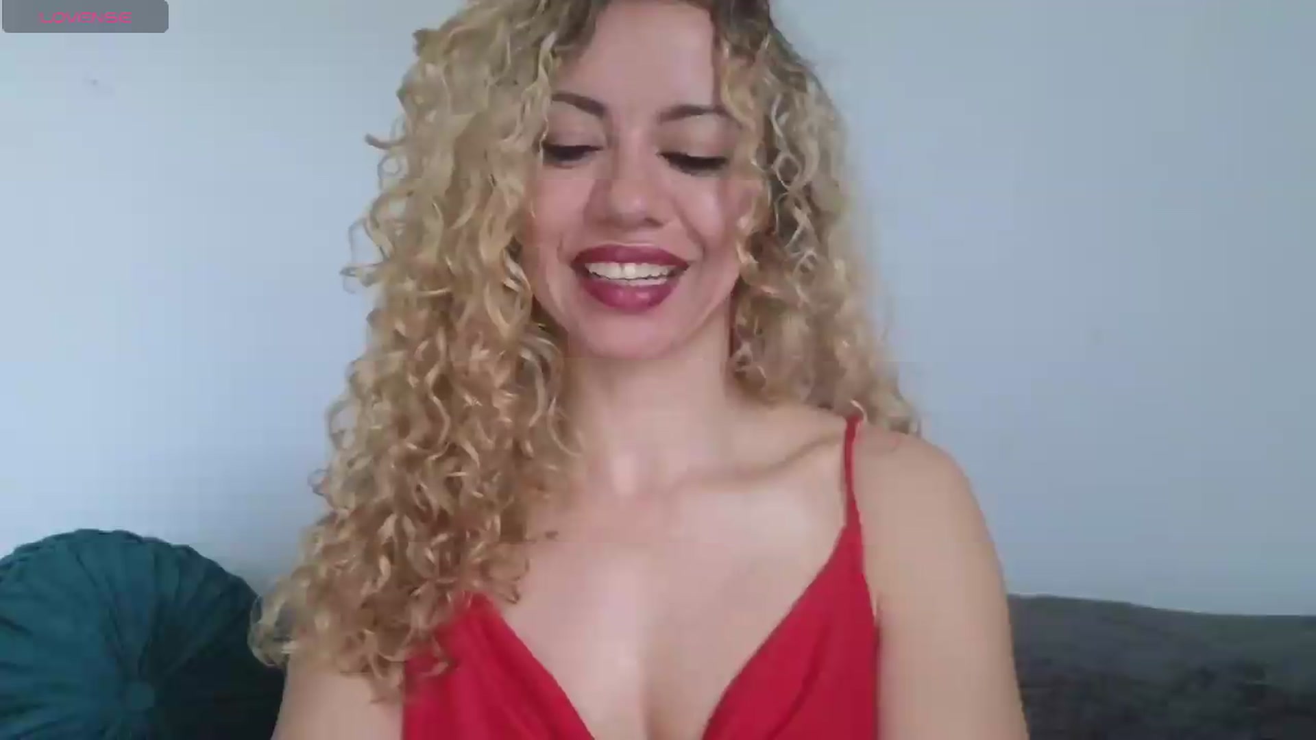 Gallery image thumbnail from Beauty_online's myfreecams stream on, 05/28/2026, 22:39 image 19 of 20