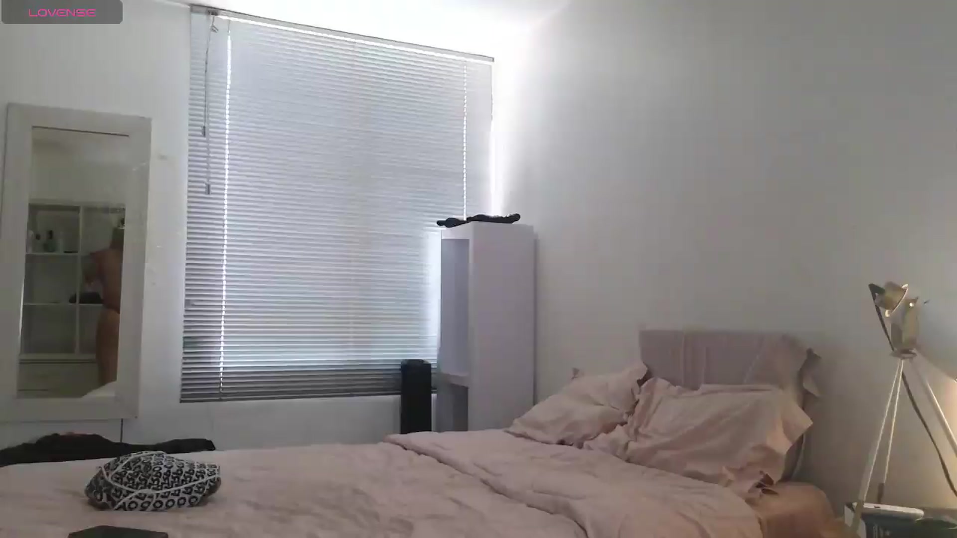Gallery image thumbnail from Beauty_online's myfreecams stream on, 06/09/2026, 21:17 image 8 of 20