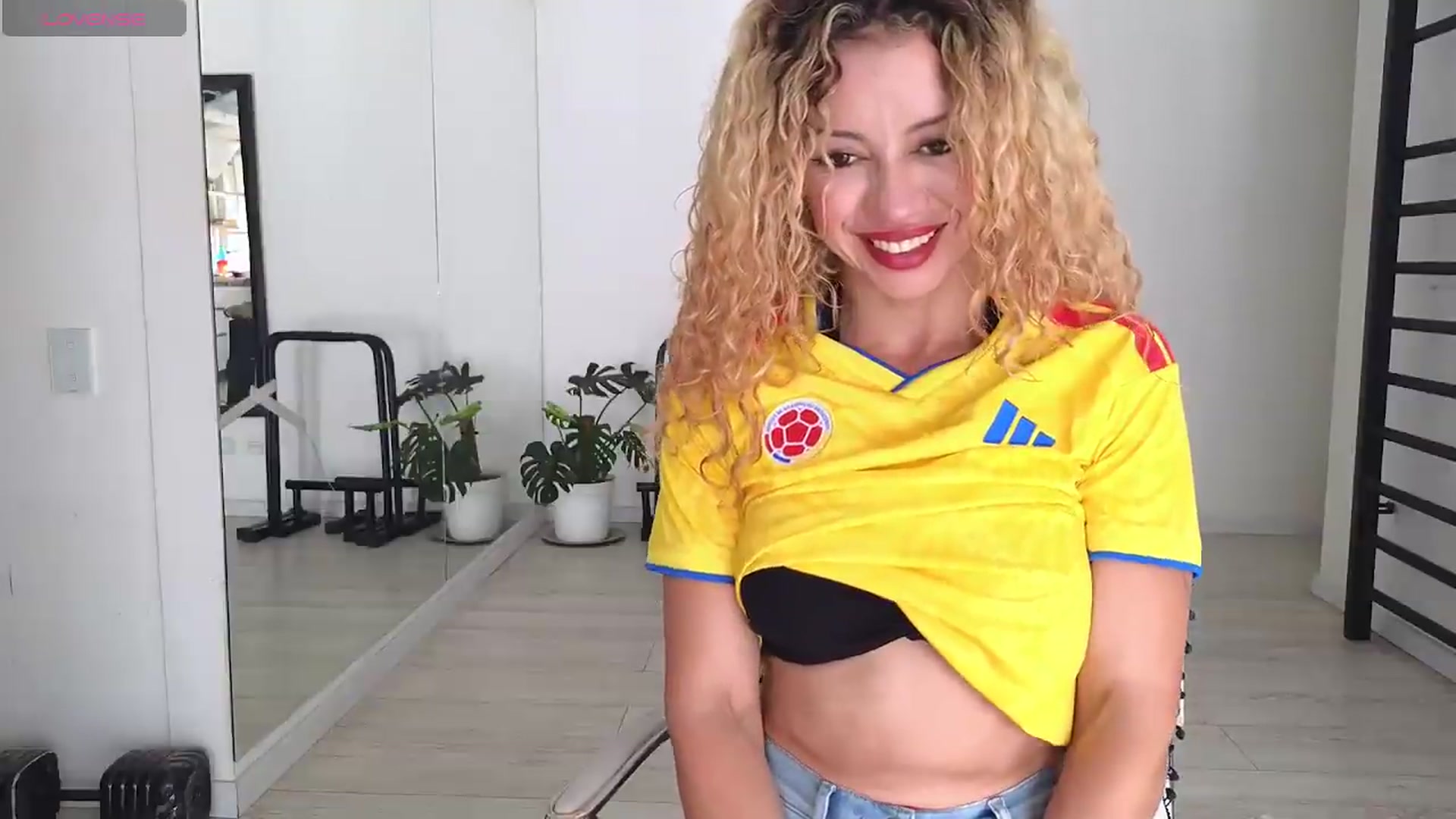 Gallery image thumbnail from Beauty_online's myfreecams stream on, 06/23/2026, 22:07 image 8 of 20