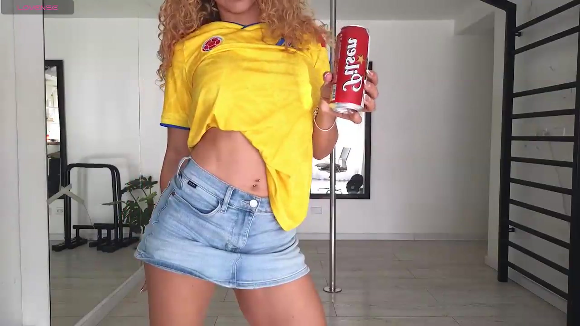 Gallery image thumbnail from Beauty_online's myfreecams stream on, 06/23/2026, 22:07 image 14 of 20