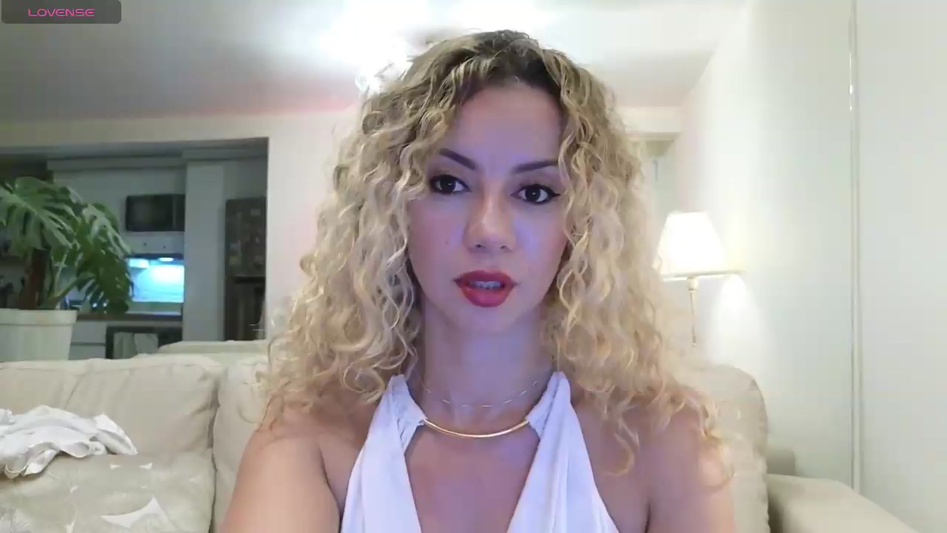 Gallery image thumbnail from Beauty_online's myfreecams stream on, 09/19/2026, 23:36 image 11 of 20