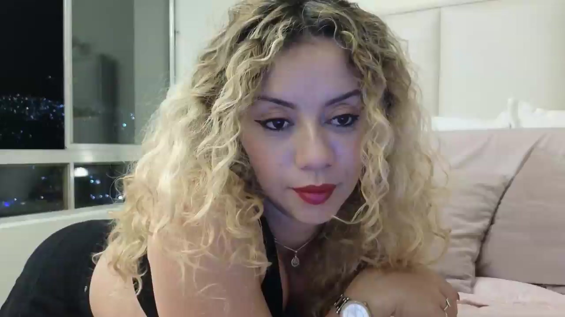 Gallery image thumbnail from Beauty_online's myfreecams stream on, 09/21/2026, 24:55 image 7 of 20