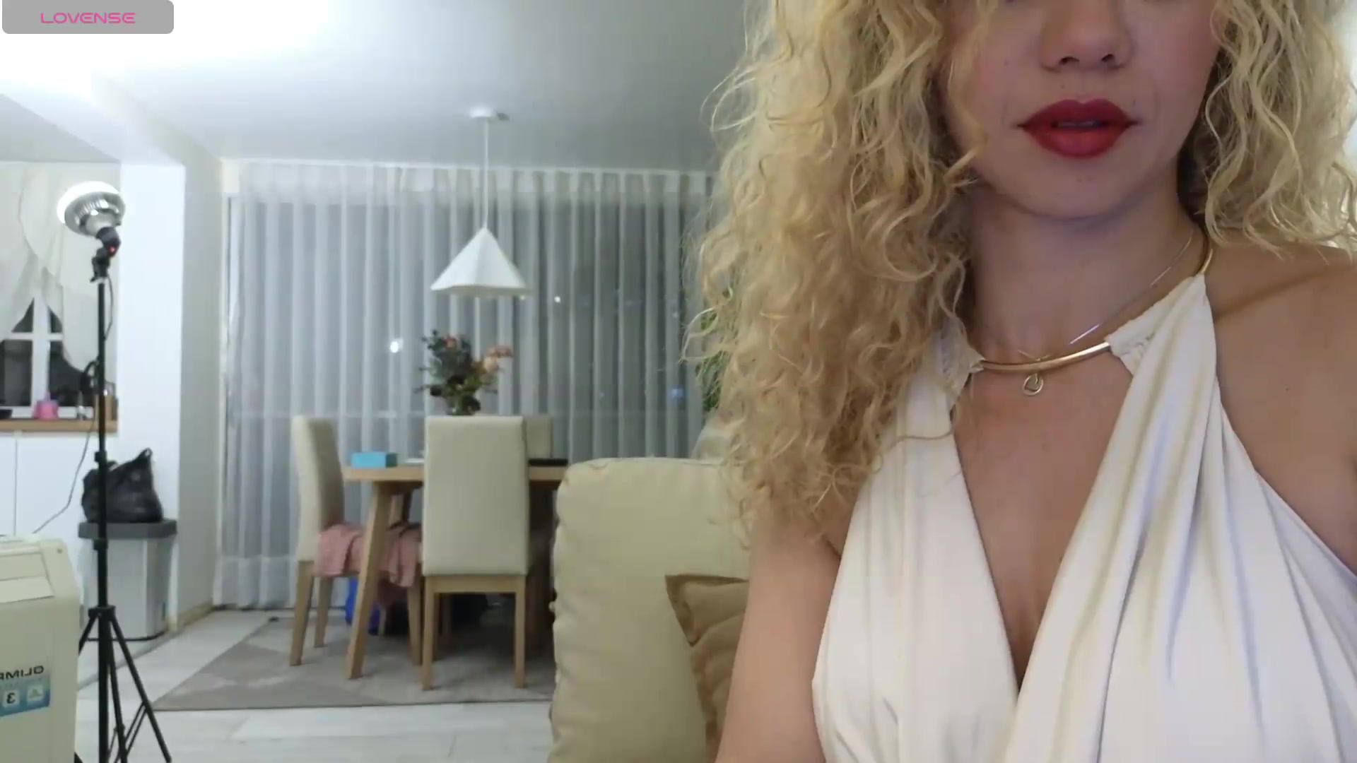 Gallery image thumbnail from Beauty_online's myfreecams stream on, 09/23/2026, 01:40 image 7 of 20