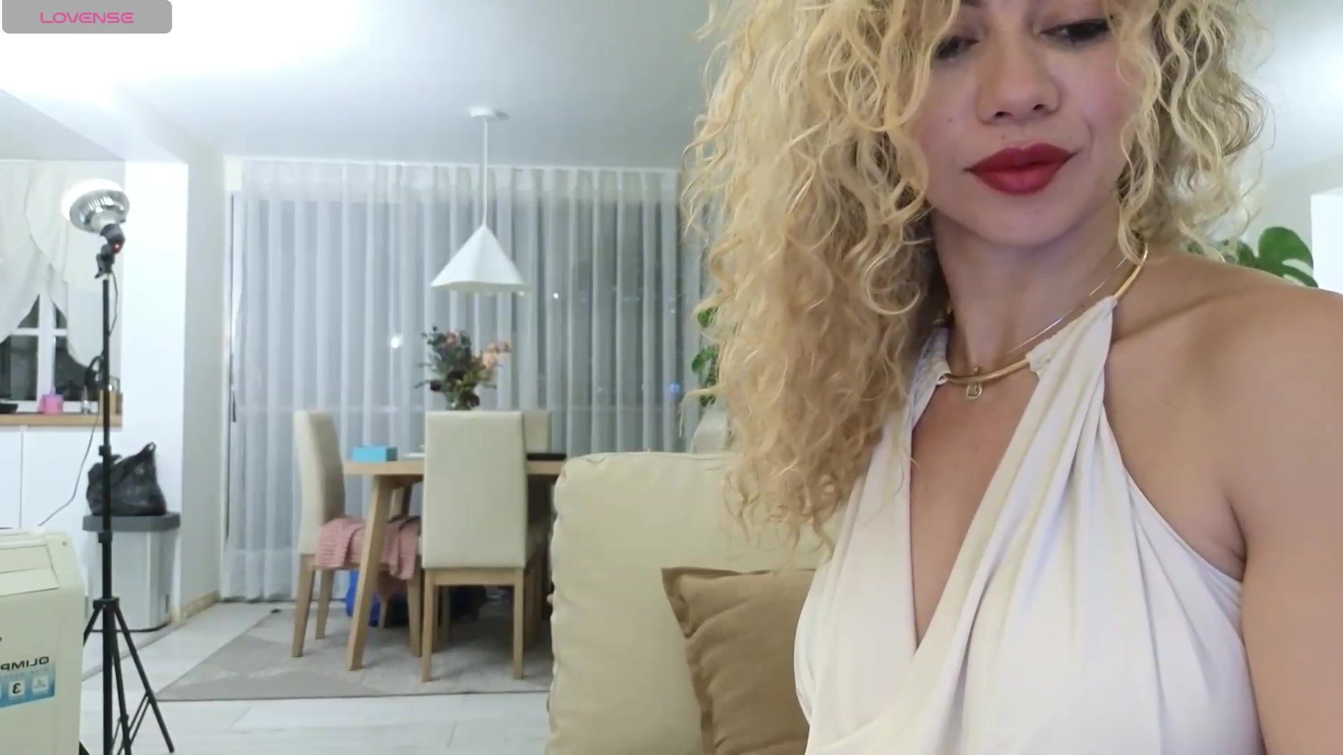 Gallery image thumbnail from Beauty_online's myfreecams stream on, 09/23/2026, 01:40 image 8 of 20