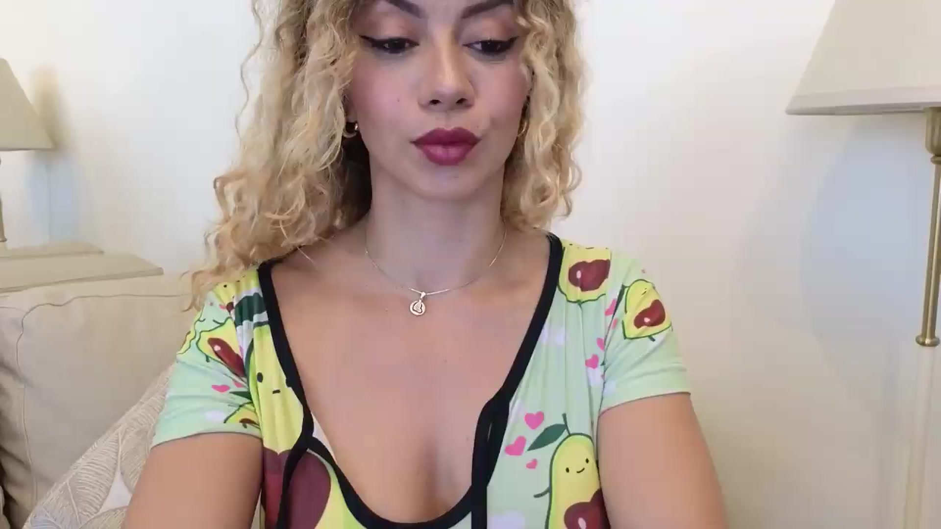 Gallery image thumbnail from Beauty_online's myfreecams stream on, 09/24/2026, 15:06 image 1 of 20