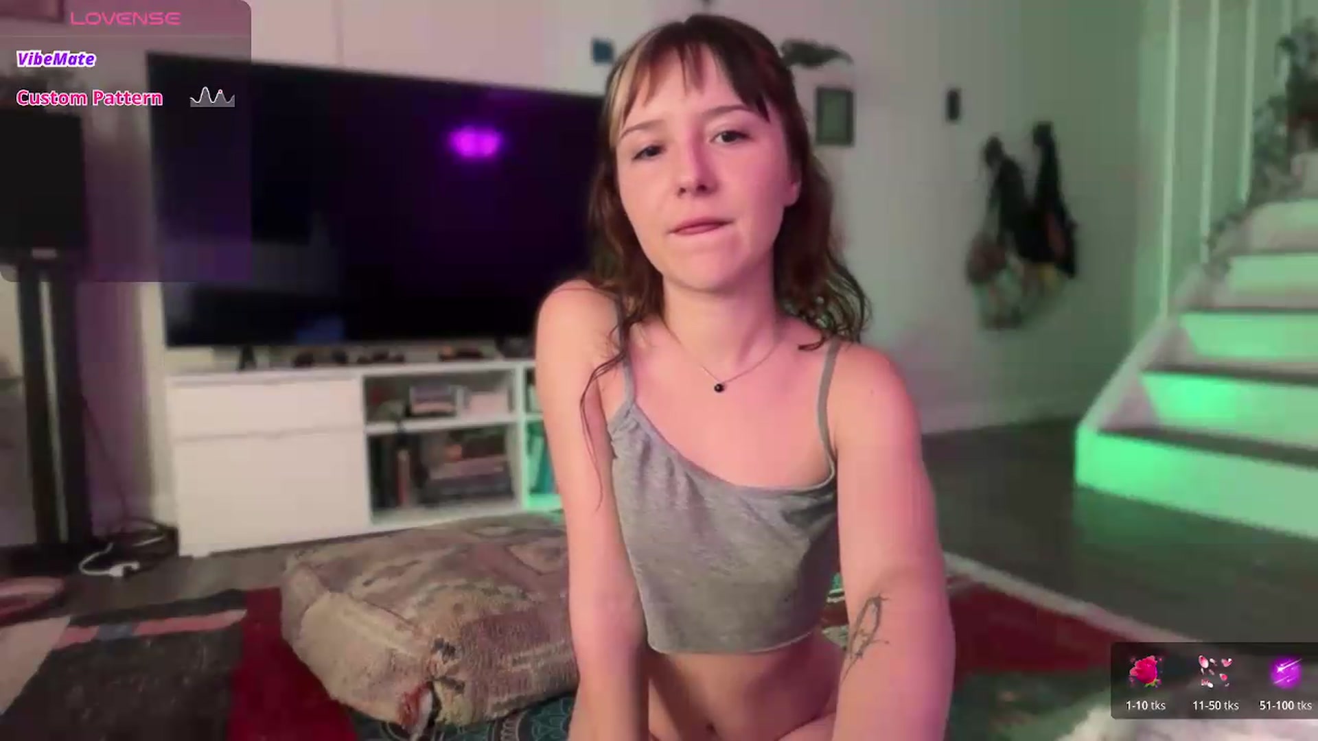Gallery image thumbnail from Bebeface's myfreecams stream on, 07/31/2026, 04:25 image 4 of 20