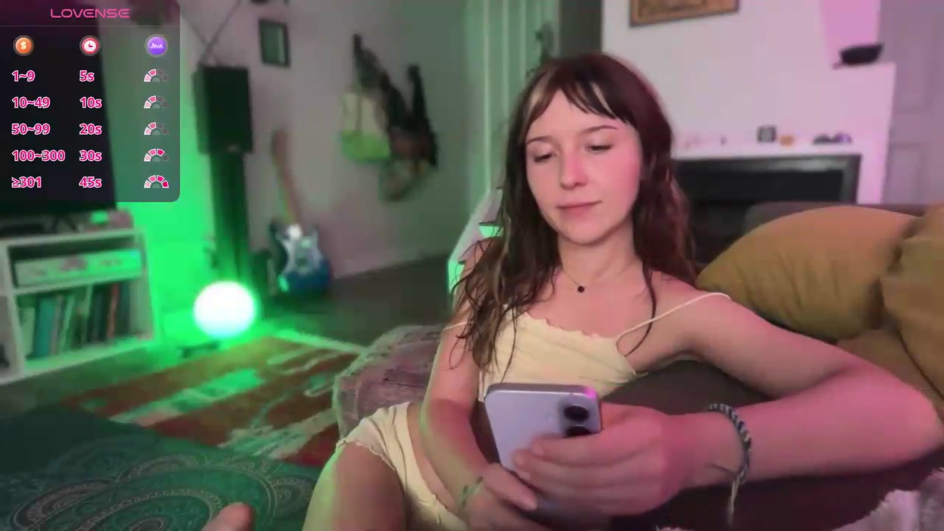 Gallery image thumbnail from Bebeface's myfreecams stream on, 08/01/2026, 03:18 image 17 of 20