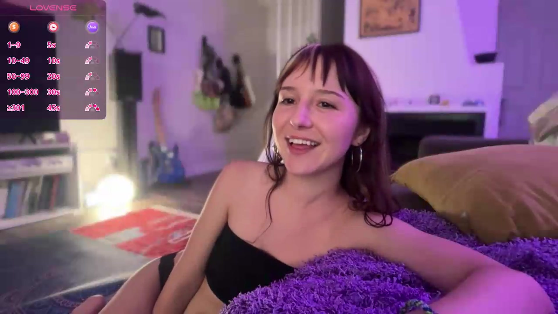 Gallery image thumbnail from Bebeface's myfreecams stream on, 08/05/2026, 03:01 image 10 of 20