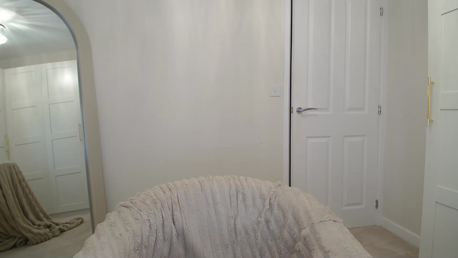 Gallery image thumbnail from BeccaBelle's myfreecams stream on, 04/01/2026, 20:12 image 19 of 20