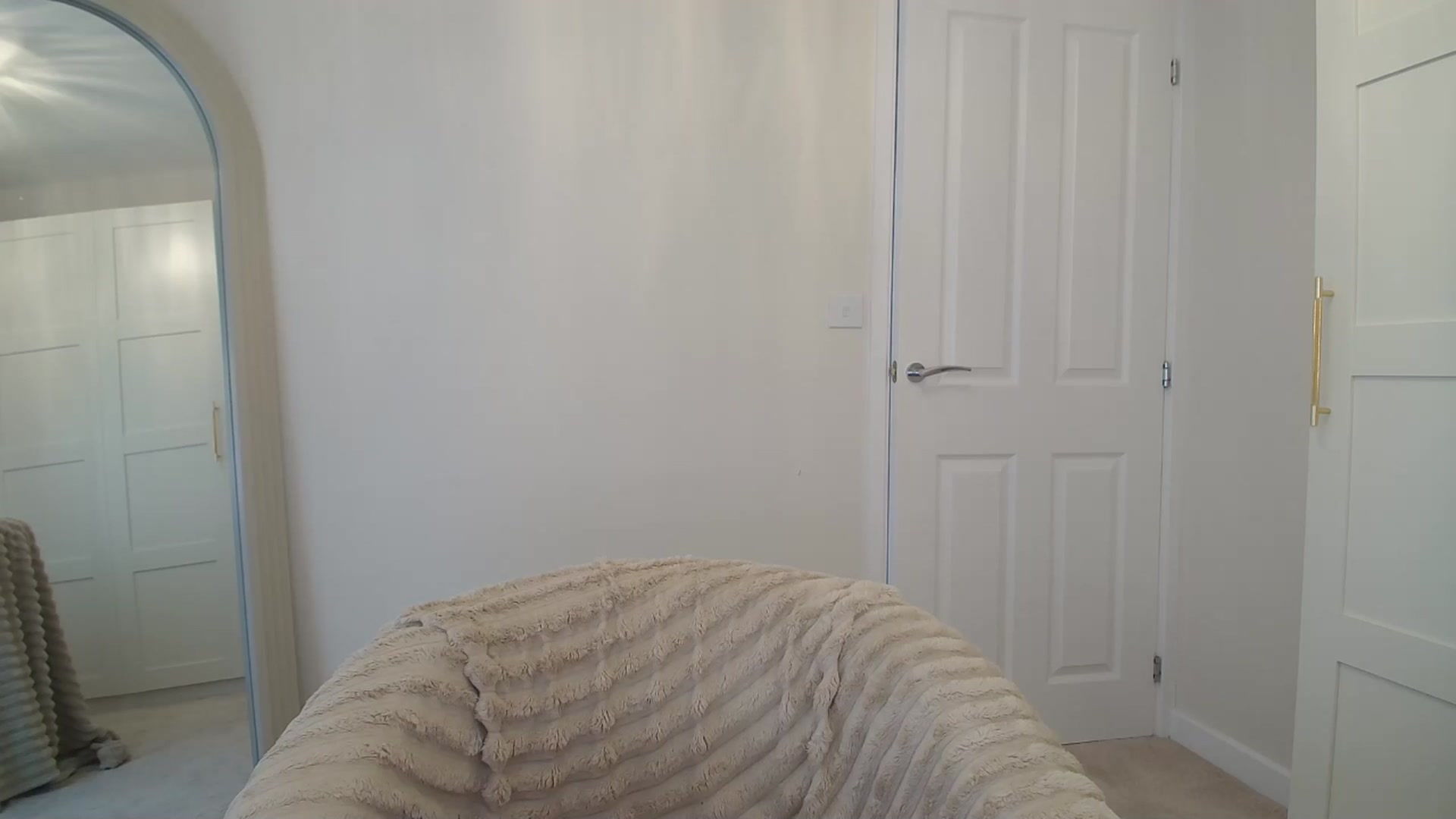 Gallery image thumbnail from BeccaBelle's myfreecams stream on, 04/15/2026, 14:36 image 20 of 20
