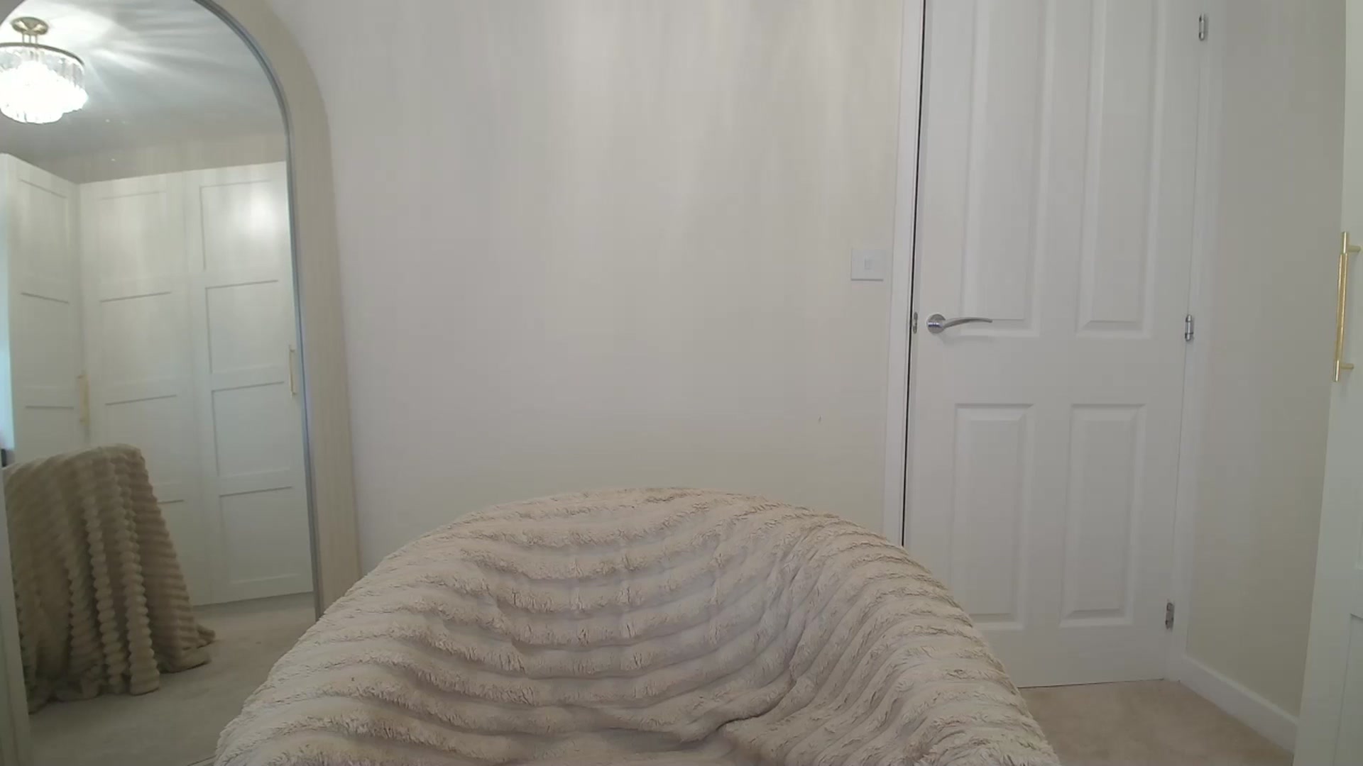 Gallery image thumbnail from BeccaBelle's myfreecams stream on, 04/28/2026, 21:07 image 13 of 20