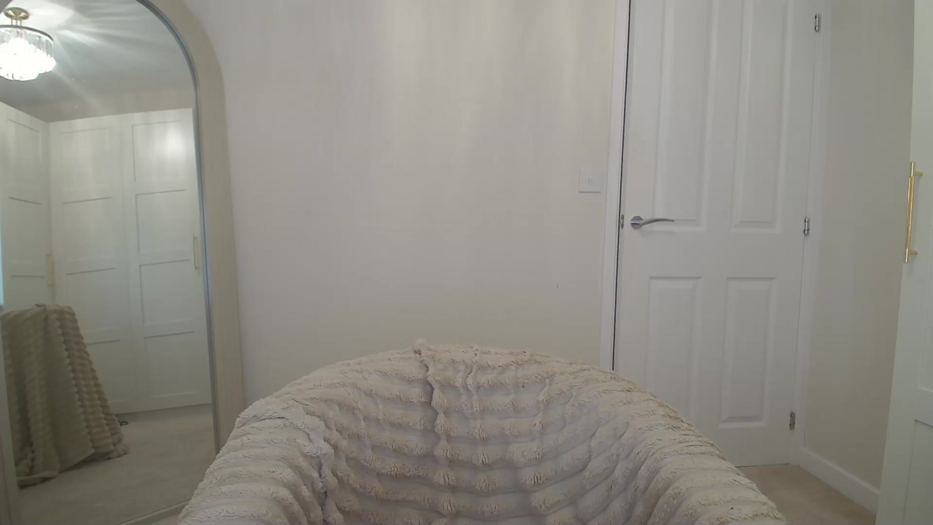 Gallery image thumbnail from BeccaBelle's myfreecams stream on, 04/29/2026, 21:05 image 19 of 20