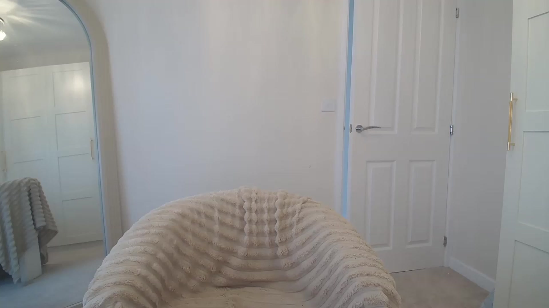 Gallery image thumbnail from BeccaBelle's myfreecams stream on, 06/04/2026, 13:47 image 17 of 20