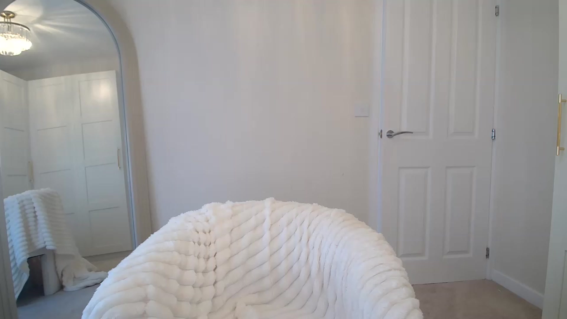 Gallery image thumbnail from BeccaBelle's myfreecams stream on, 07/16/2026, 14:10 image 17 of 20