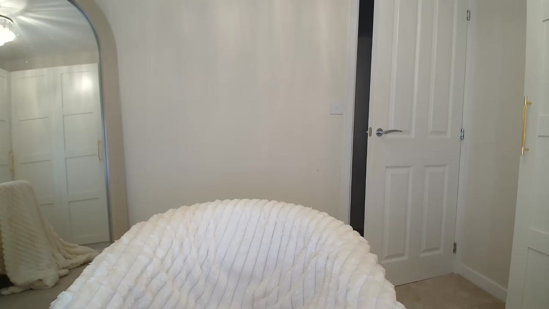 Gallery image thumbnail from BeccaBelle's myfreecams stream on, 08/01/2026, 21:31 image 12 of 20