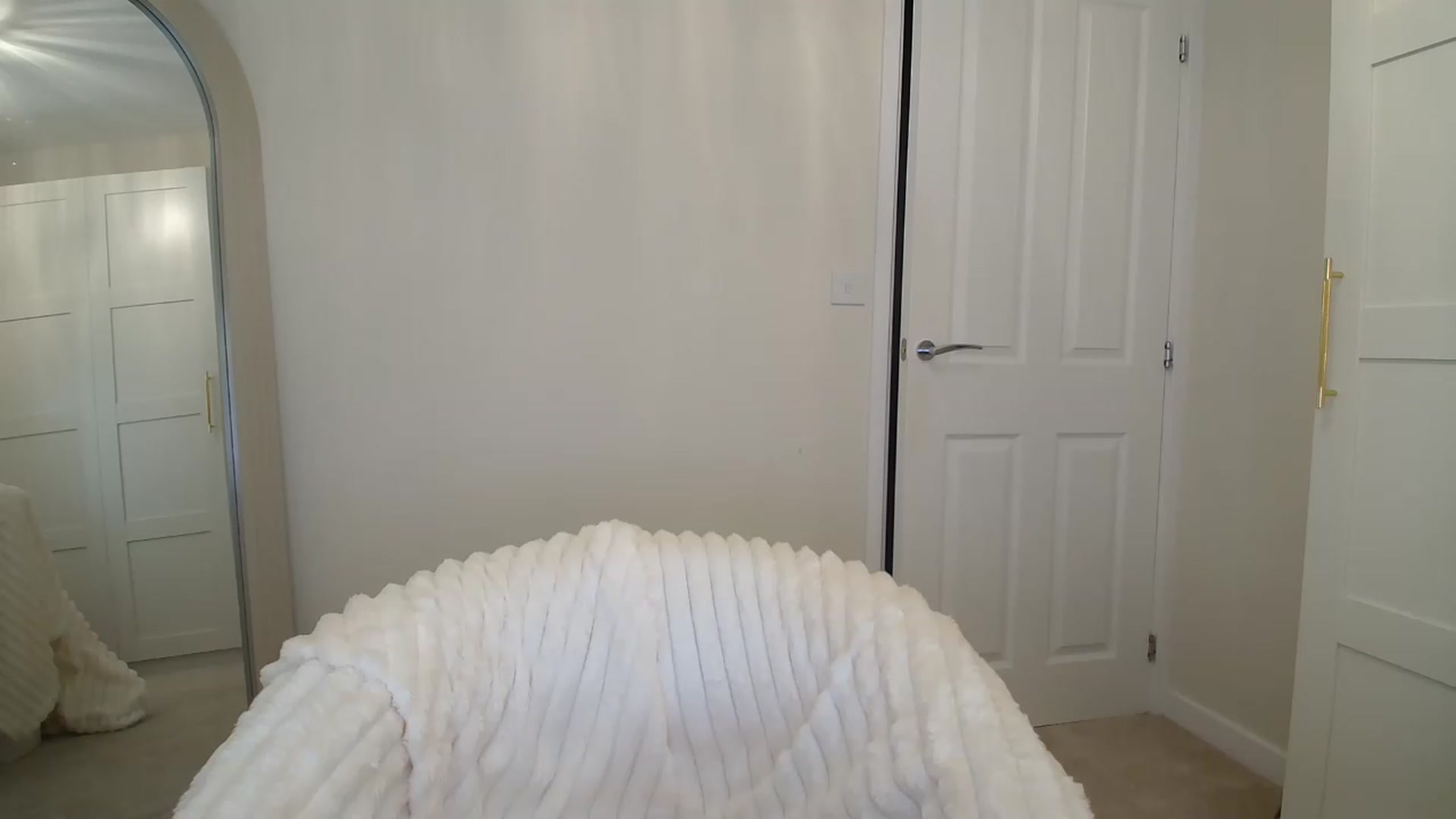 Gallery image thumbnail from BeccaBelle's myfreecams stream on, 08/07/2026, 23:24 image 15 of 20