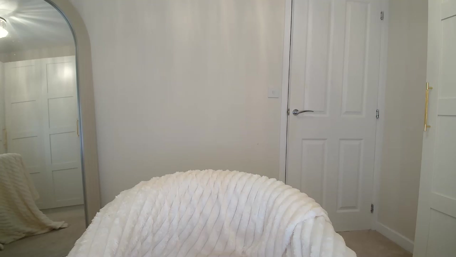 Gallery image thumbnail from BeccaBelle's myfreecams stream on, 08/12/2026, 21:53 image 19 of 20
