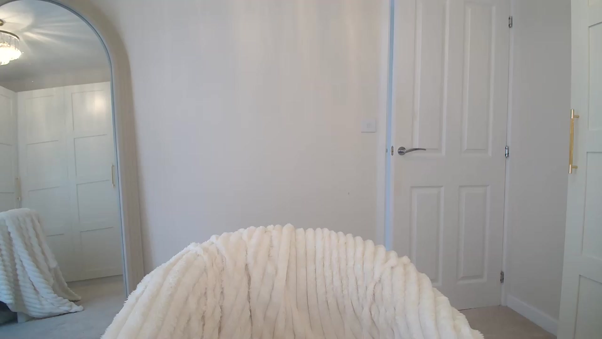 Gallery image thumbnail from BeccaBelle's myfreecams stream on, 08/16/2026, 13:13 image 17 of 20