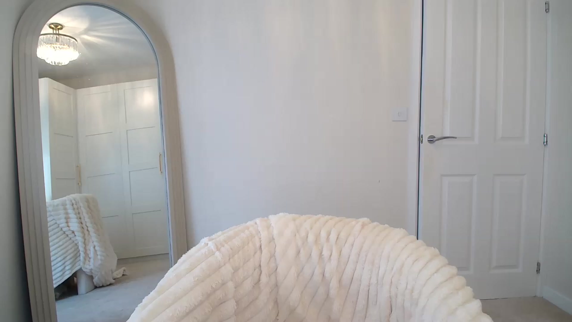 Gallery image thumbnail from BeccaBelle's myfreecams stream on, 08/27/2026, 14:44 image 7 of 20